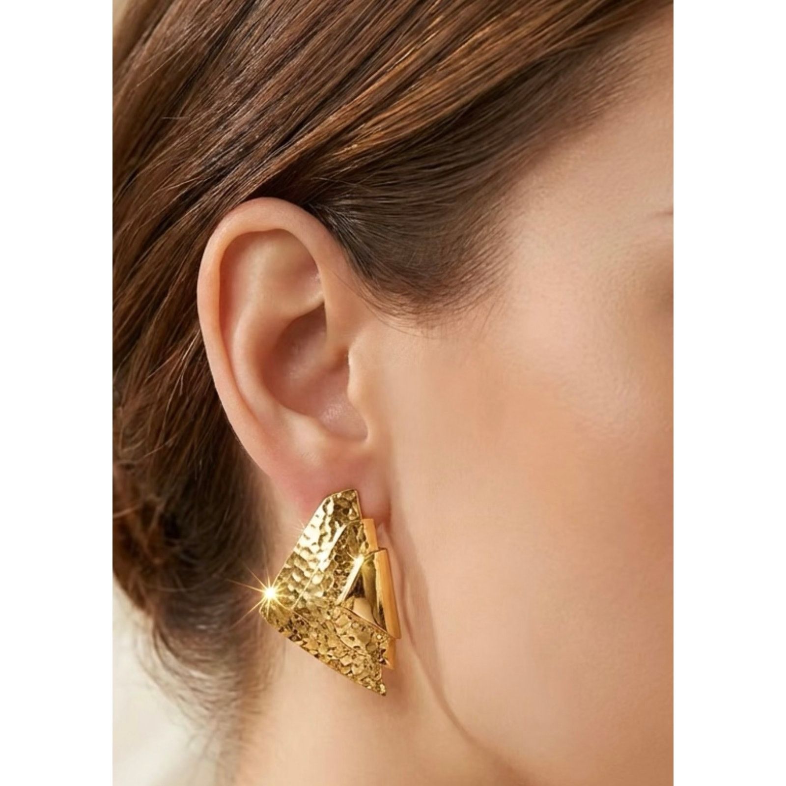 Monet Vintage Monet Gold Tone Geometric Clip On Earrings Signed Size ONE SIZE - 1 Thumbnail