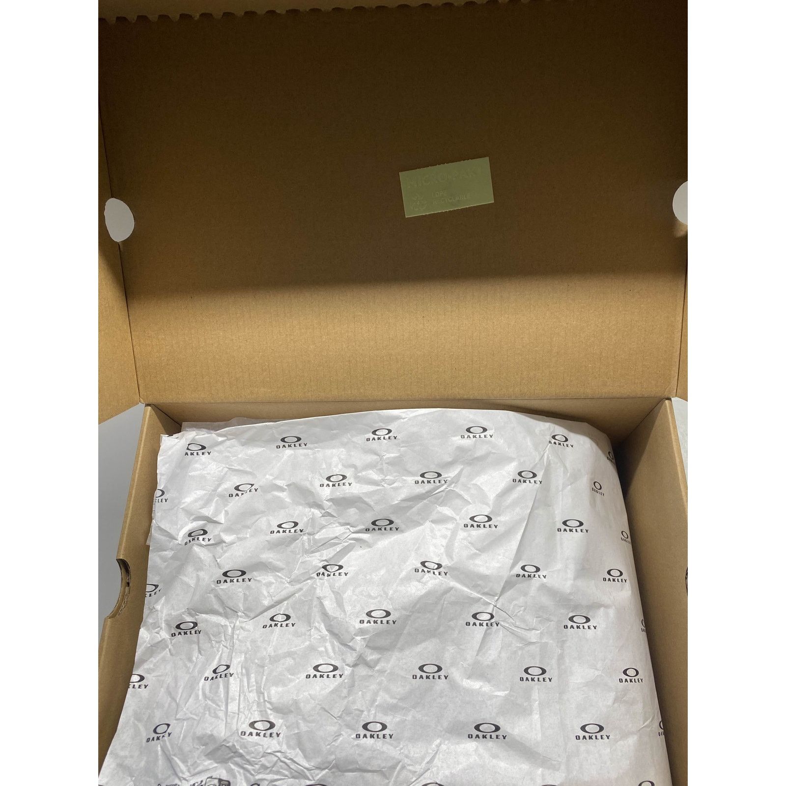 Oakley Oakley Banks High Arctic White Unisex Men's 8 Women's 9.5 Size US 8 / EU 41 - 6 Thumbnail
