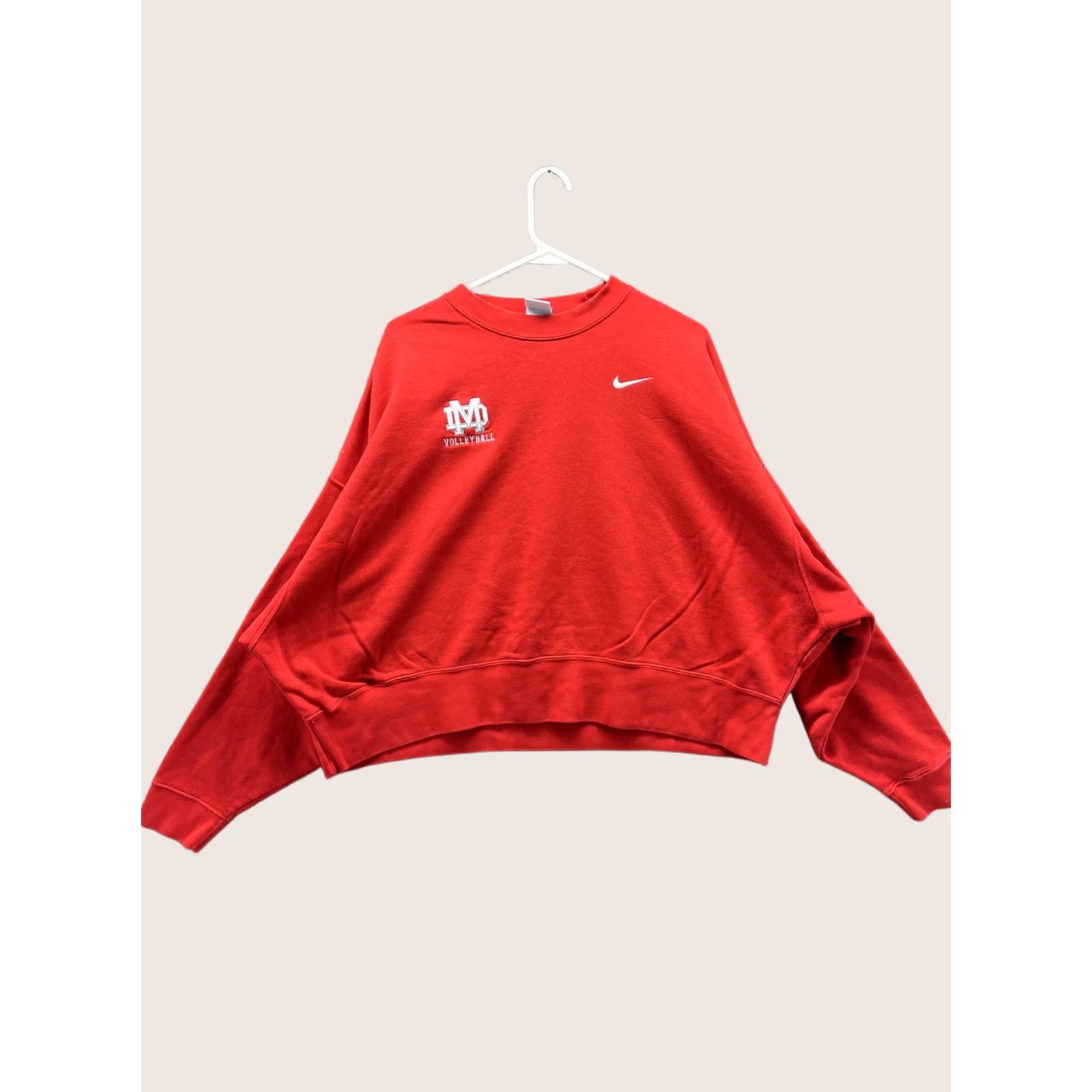 Nike Nike Sweatshirt Womens Large Red Crewneck Volleyball Fleece Pullover MD Volleyball Logo Size L / US 10 / IT 46 - 1 Thumbnail