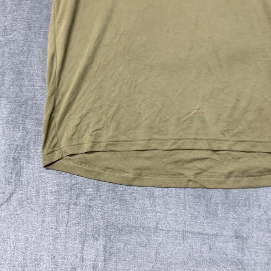 Adidas Adidas Acronym T-Shirt Mens Large Olive Green 3 Stripes Logo Casual Outdoor Tee Size US L / EU 52-54 / 3 - 3 Thumbnail
