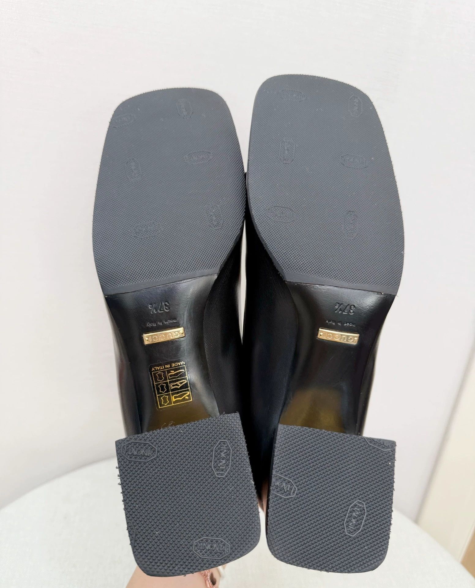 Gucci Authentic Gucci loafers, size 37.5 Size US 7.5 / IT 37.5 - 3 Thumbnail