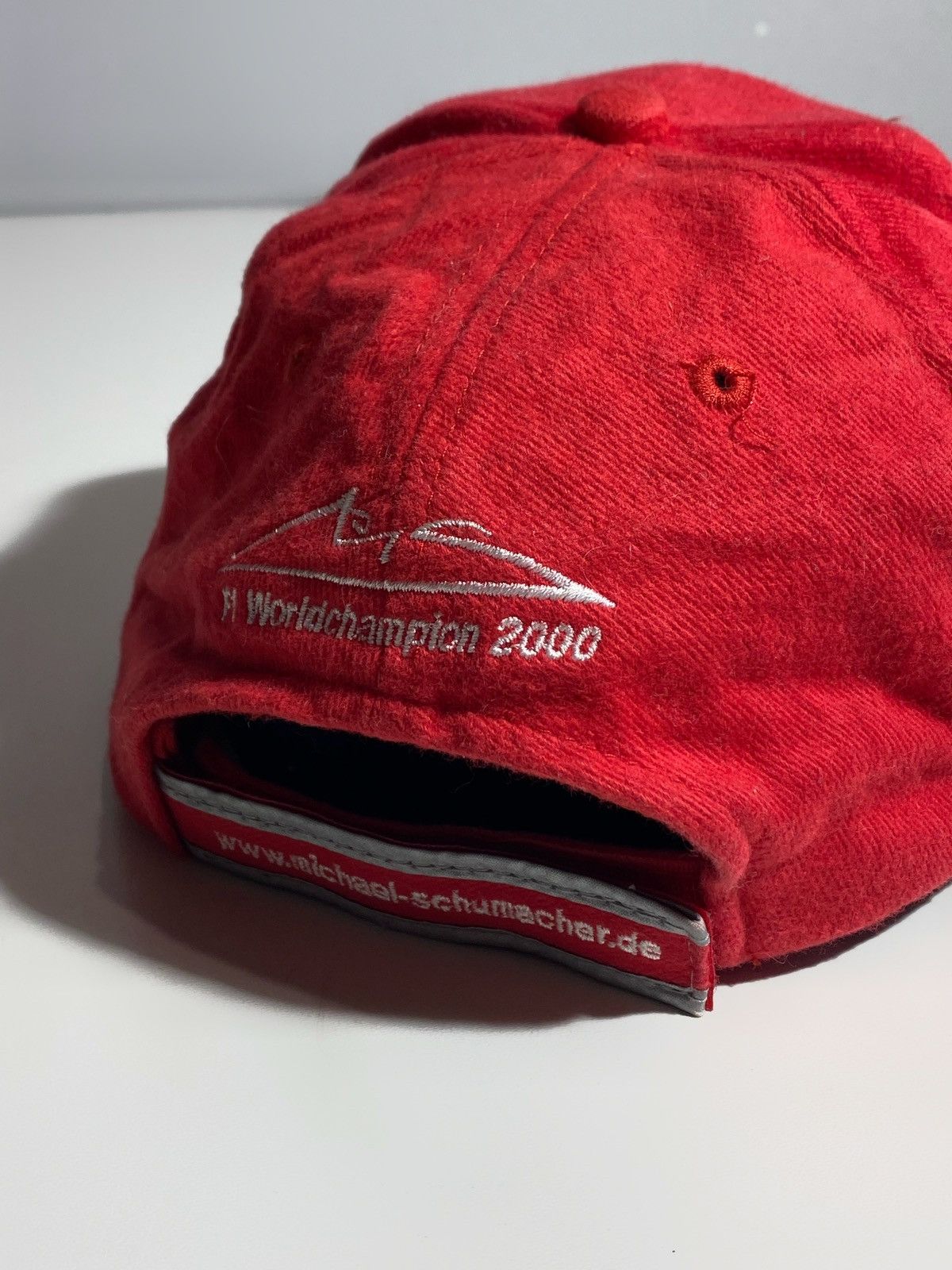 Ferrari 2000 F1 World Champion Michael Schumacher Ferrari cap Size ONE SIZE - 9 Thumbnail