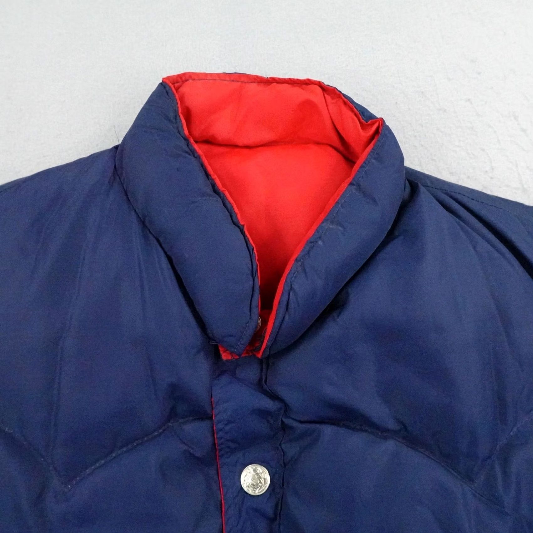 Vintage VINTAGE Miller Vest Mens Small Blue Red Reversible Puffer Gilet Down Western Size US S / EU 44-46 / 1 - 2 Thumbnail