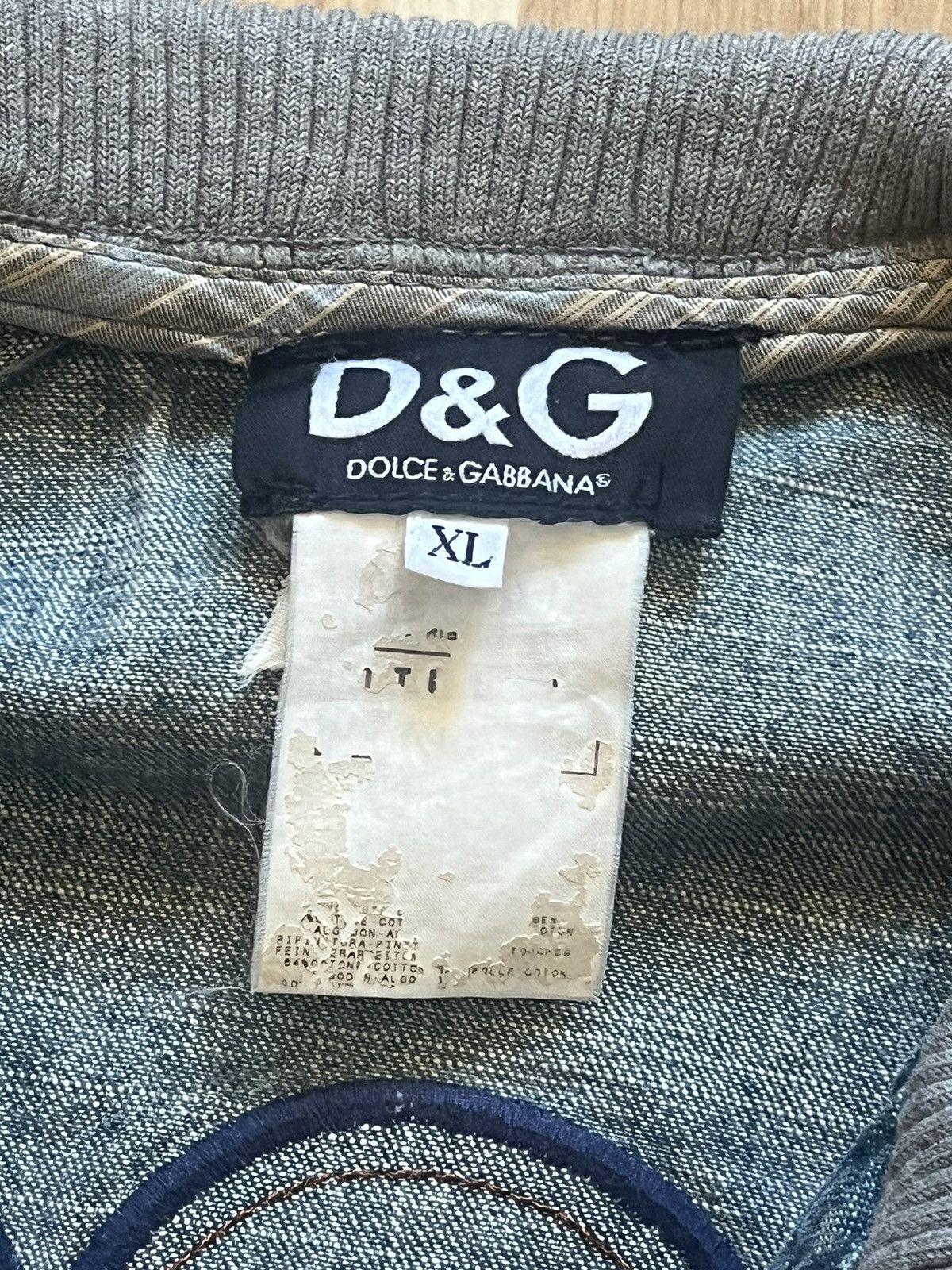 Dolce & Gabbana Dolce Gabbana vintage avant garde faded denim jacket big log Size US L / EU 52-54 / 3 - 10 Thumbnail