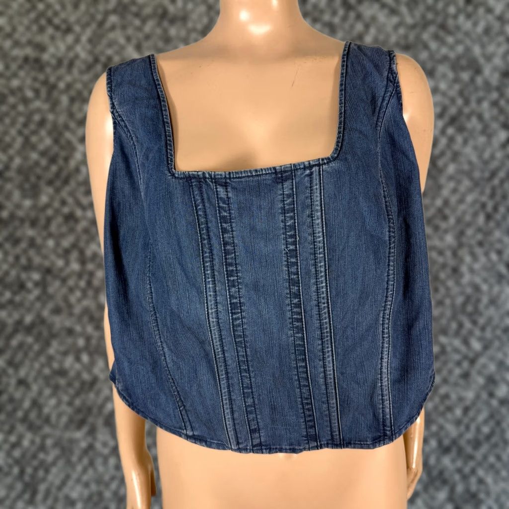 Torrid Torrid Plus Shirt 18 Women's Denim Tank Crop Smocked Sleeveless Zip NEW H11 Size XXL / US 16-18 / IT 52-54 - 1 Thumbnail