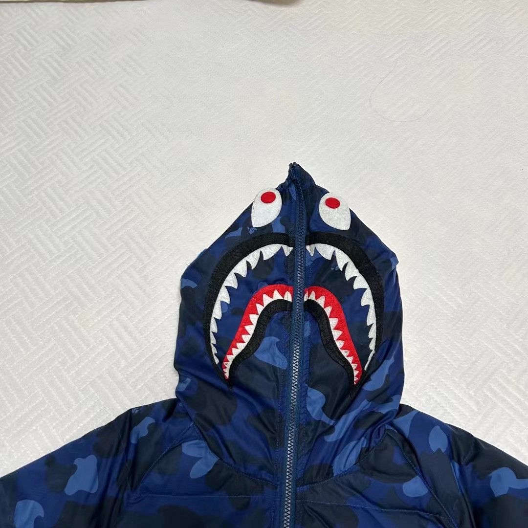 COLOR CAMO SHARK DOWN JACKET