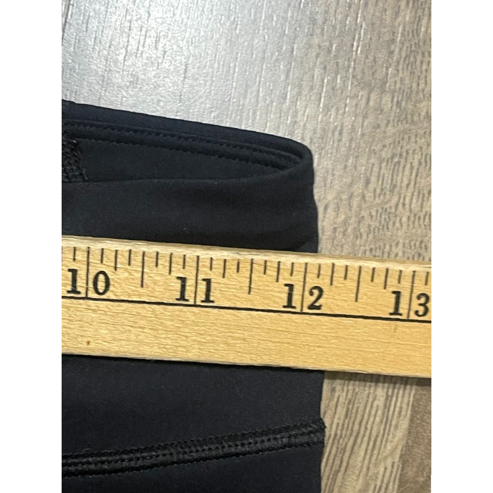 Under Armour Under armour Pants Women's Small Black White Pull On Leggings HEATGEAR Size 28" / US 6 / IT 42 - 4 Thumbnail
