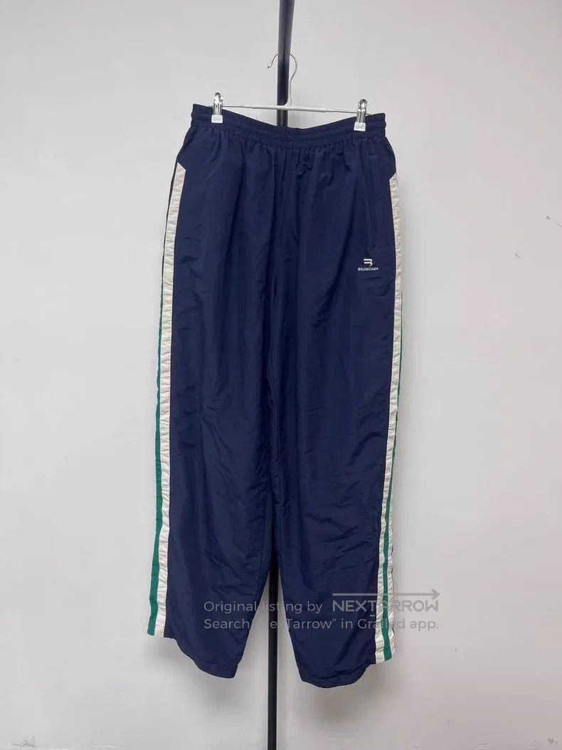 Balenciaga Balenciaga Logo logo side stripe knitted sweatpants Size US 32 / EU 48 - 1 Thumbnail