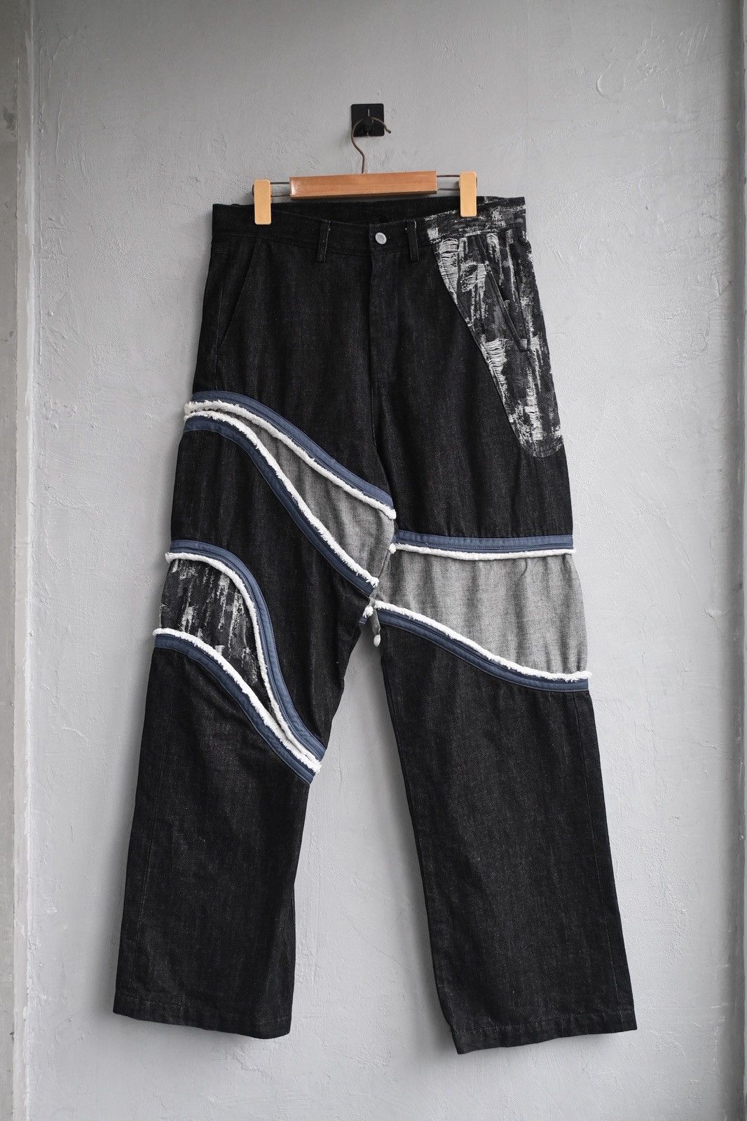 Kusikohc Kusikohc heavy denim pant with white striped Size US 33 - 1 Thumbnail