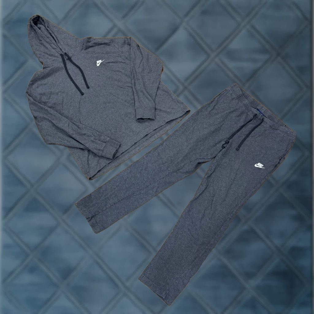 Nike Nike Sportswear Club Fleece Gray Hoodie & Joggers Set XL Men Sweatshirt Sweatpants Tracksuit 90s Y2K Club Fleece Size US XL / EU 56 / 4 - 1 Thumbnail