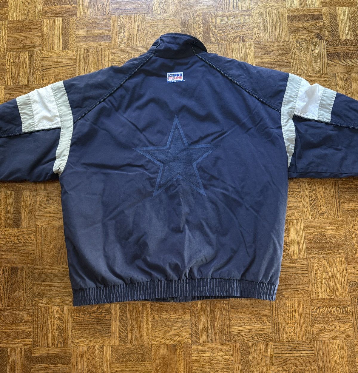 Nike Vintage 90s Nike Dallas Cowboys Puffer Jacket Coat Size US XXL / EU 58 / 5 - 2 Thumbnail