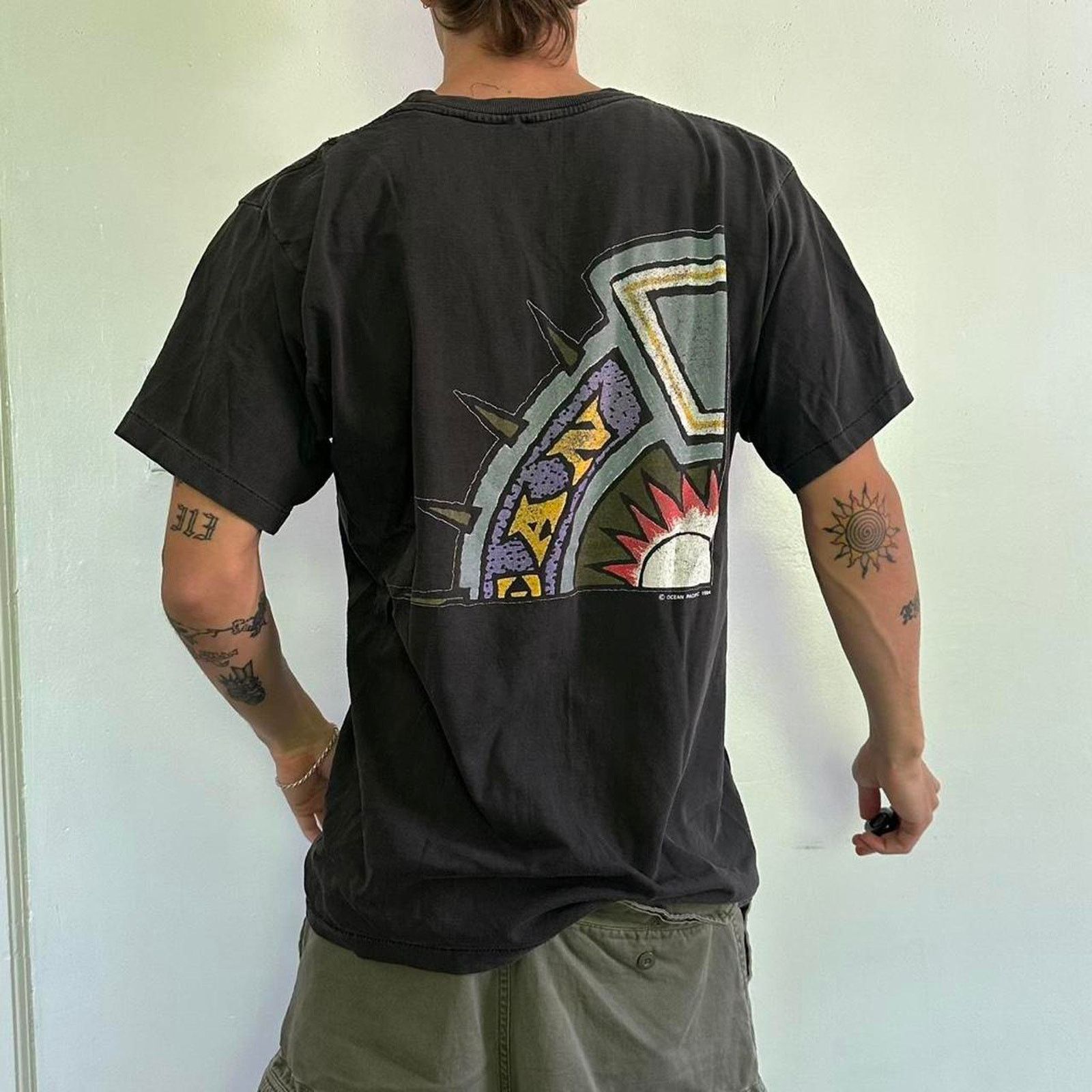 Ocean Pacific × Vintage Vintage 90s Ocean Pacific Black Surf Skate Graphic Tee Shirt Size US M / EU 48-50 / 2 - 8 Thumbnail