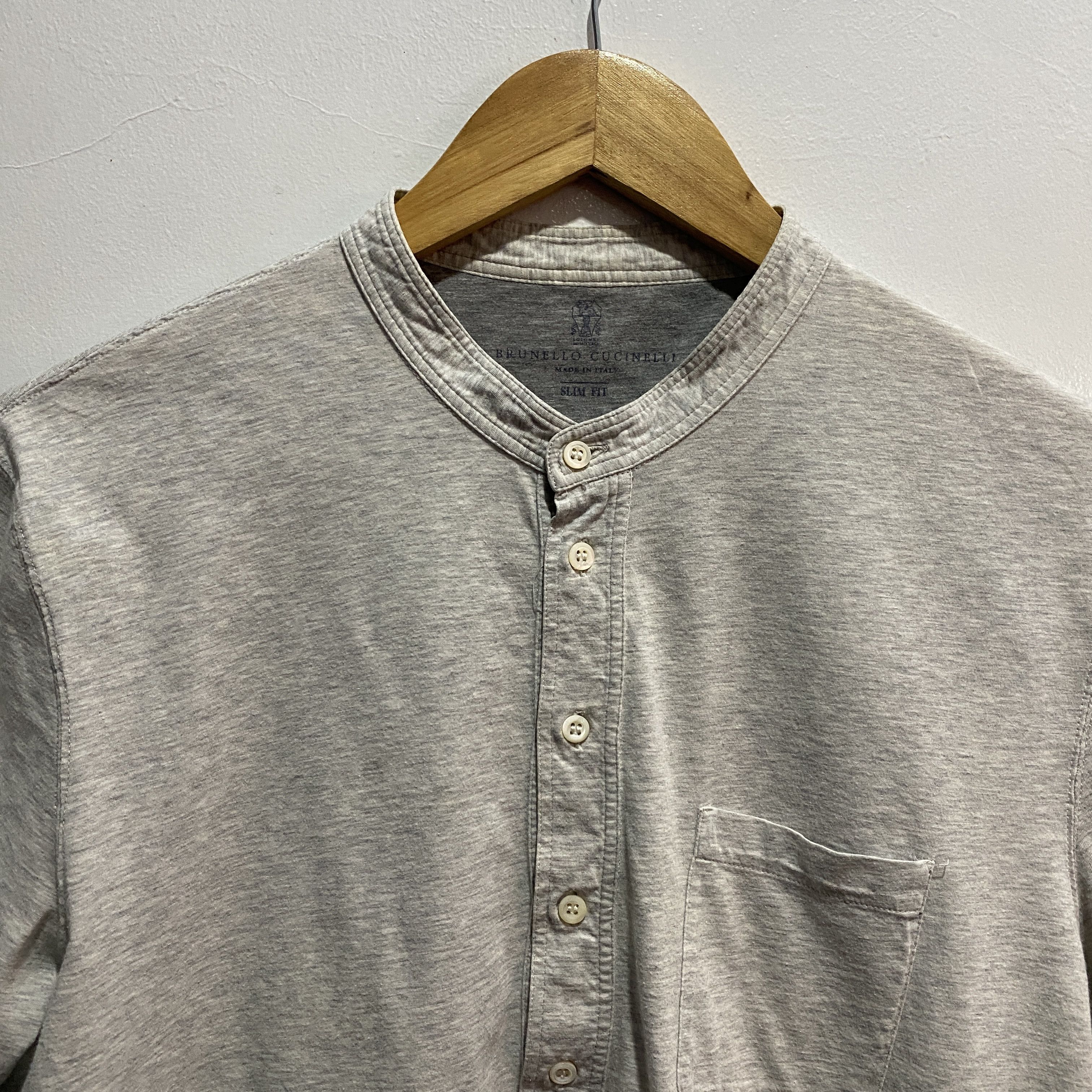 Brunello Cucinelli Brunello Cucinelli Grey Henley Collar Shirt M Size US M / EU 48-50 / 2 - 3 Thumbnail