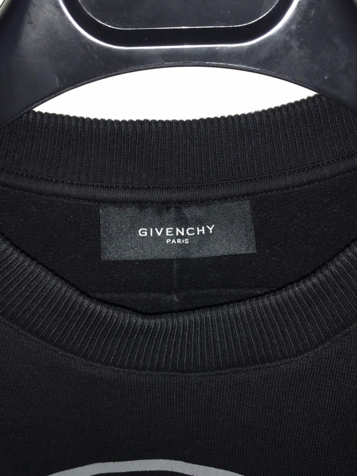Givenchy Amazing Givenchy by RT sweater size M fit true to size M Size US M / EU 48-50 / 2 - 4 Thumbnail