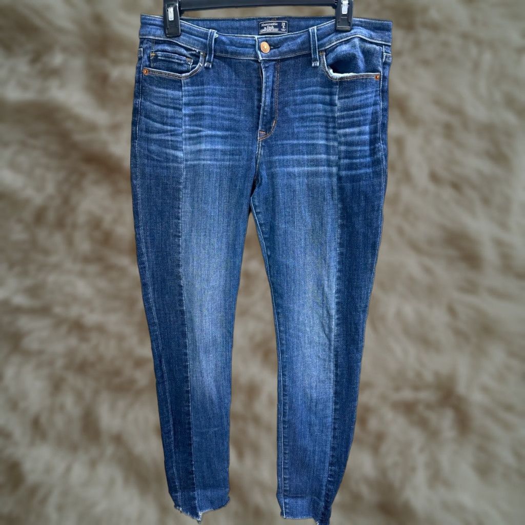 Abercrombie & Fitch Abercrombie & Fitch Harper Super Skinny Blue Jeans Raw Hem Slim Ankle Sz 29 Womens Jeans Slim Blue 90s? Size 29" - 1 Thumbnail