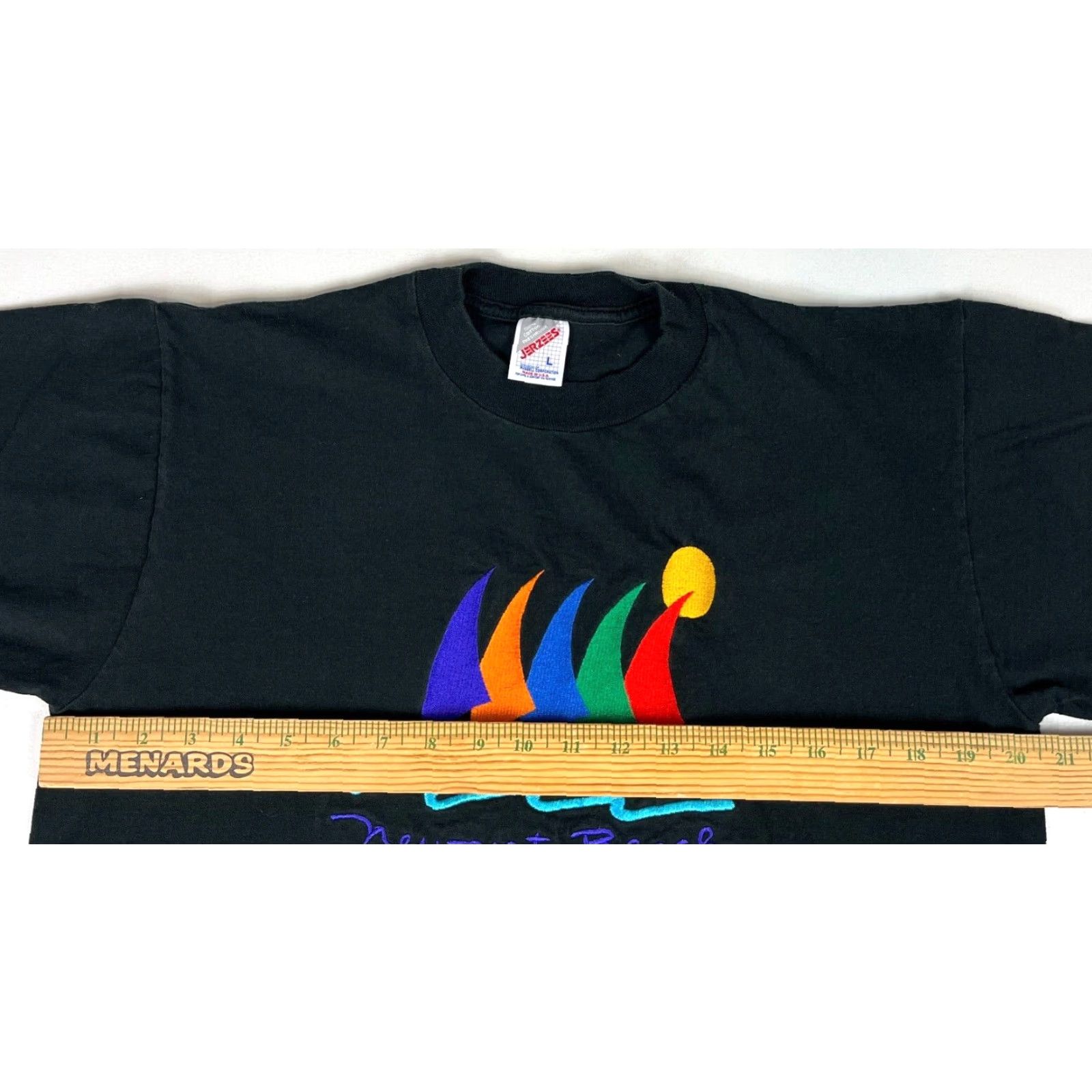 Jerzees VINTAGE Jerzees T-Shirt Newport Beach California Embroidered Made in USA Sz L Black 100% Cotton U/A Unisex Adults 90s Beach Mens Size US L / EU 52-54 / 3 - 7 Thumbnail