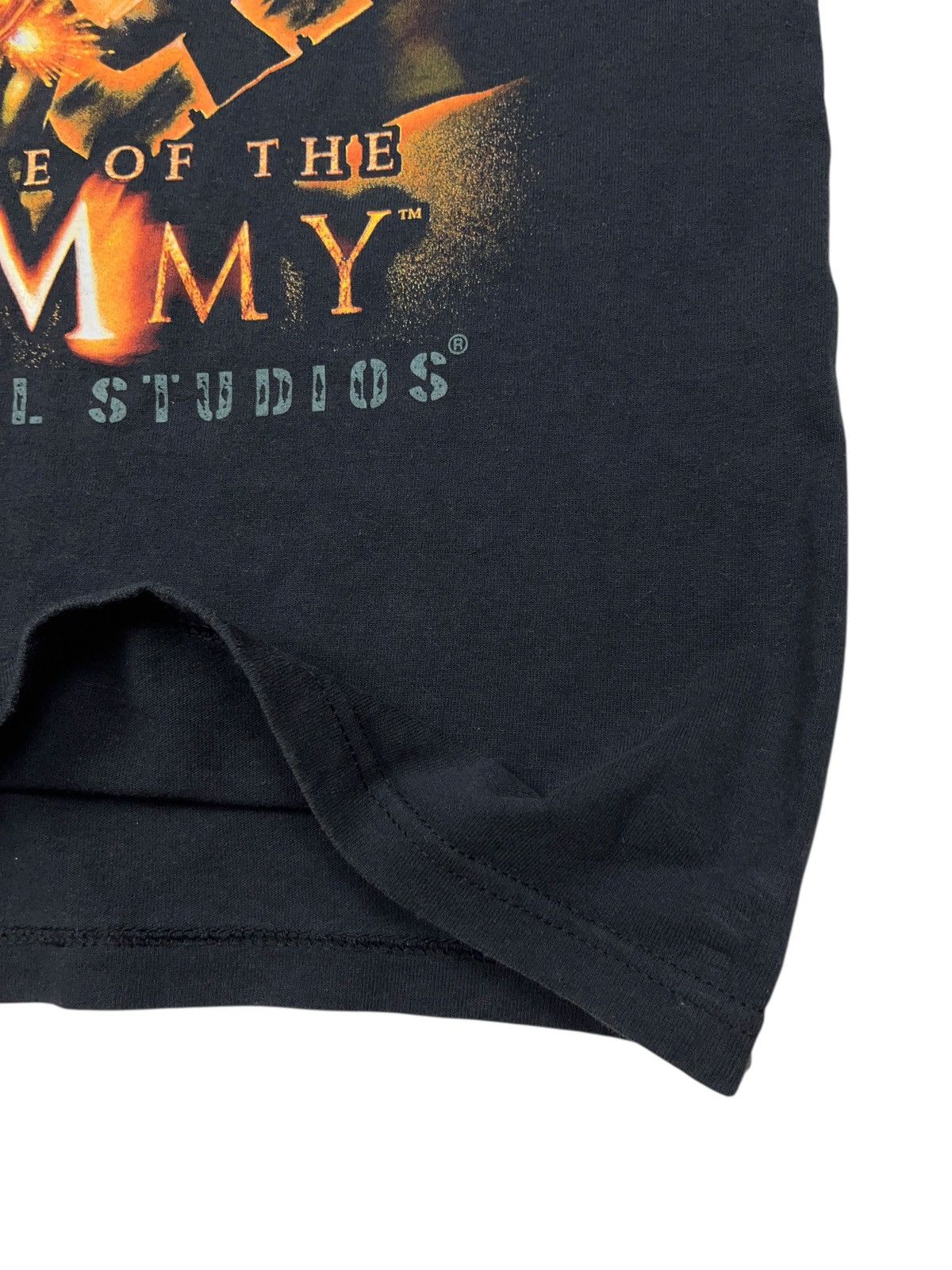 Vintage Vintage 2004 Revenge of The Mummy Mens Rare Movie Promo Tee Size US S / EU 44-46 / 1 - 2 Thumbnail