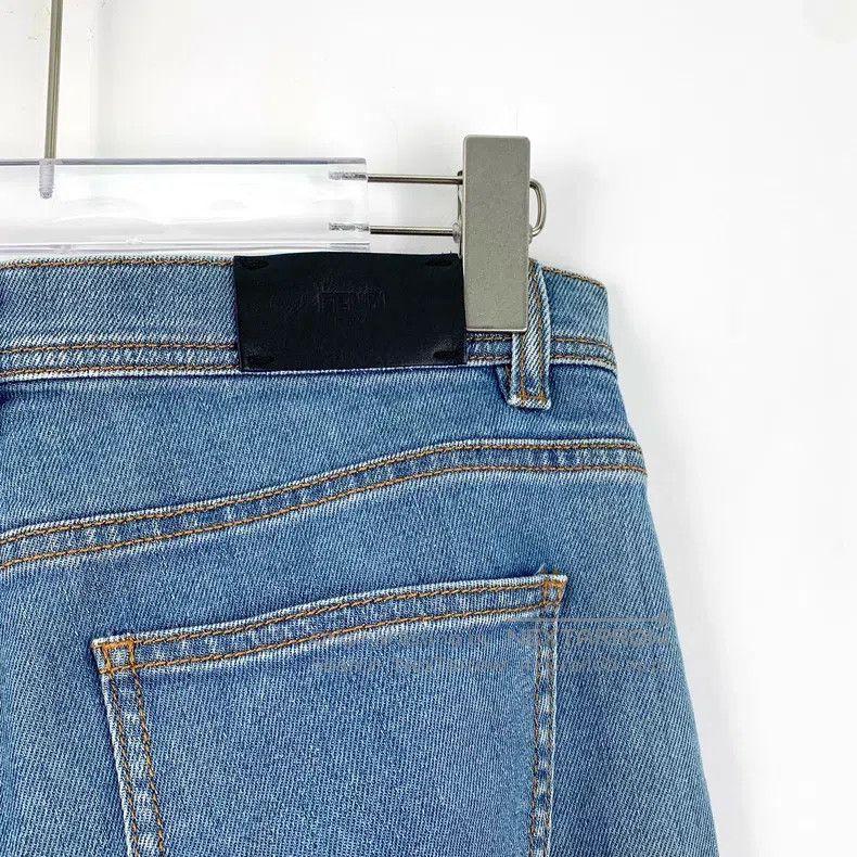 Fendi Fendi Slim fit casual denim long pants in blue Size 26" / US 2 / IT 38 - 5 Thumbnail