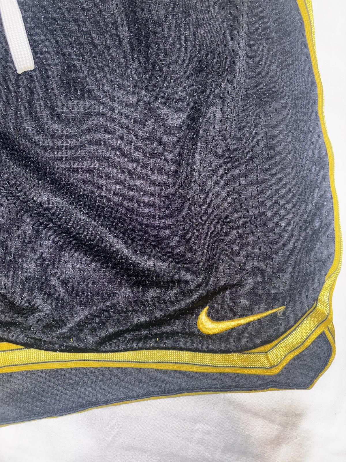 Nike Nike Livestrong Black Athletic Shorts Size 32" / US 10 / IT 46 - 3 Thumbnail