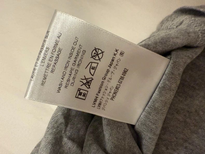 Givenchy Givenchy T-Shirt, 80% New, Size S Size US S / EU 44-46 / 1 - 4 Thumbnail