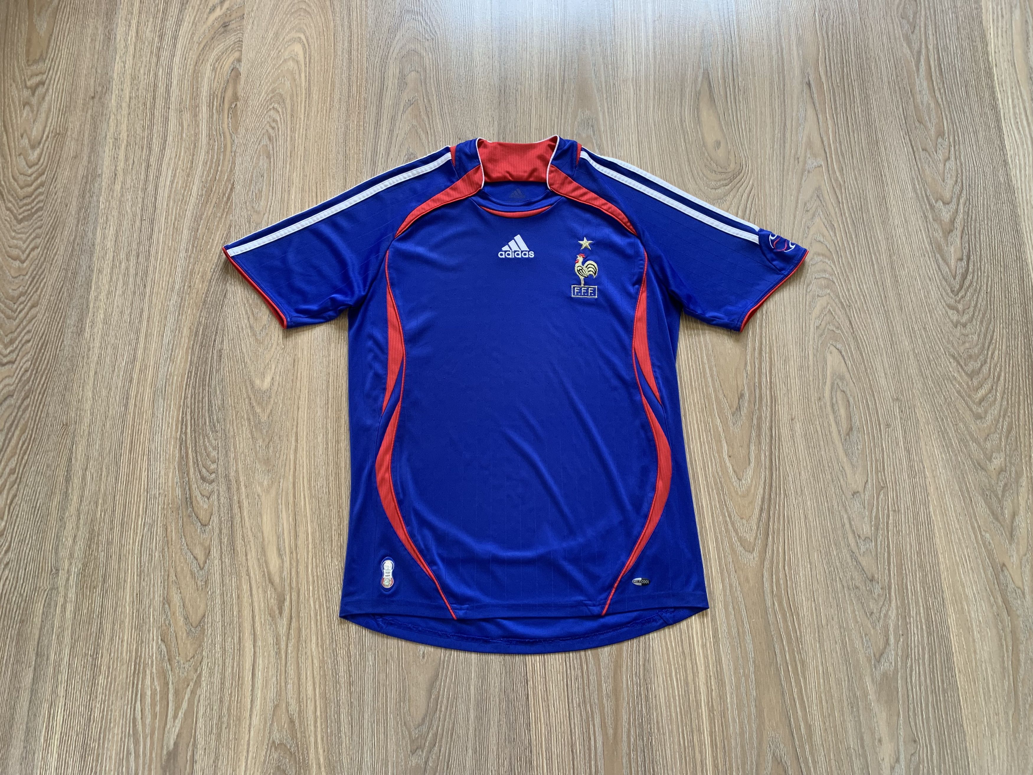 Adidas Vintage Adidas France Football Shirt 2005 Size US S / EU 44-46 / 1 - 1 Thumbnail
