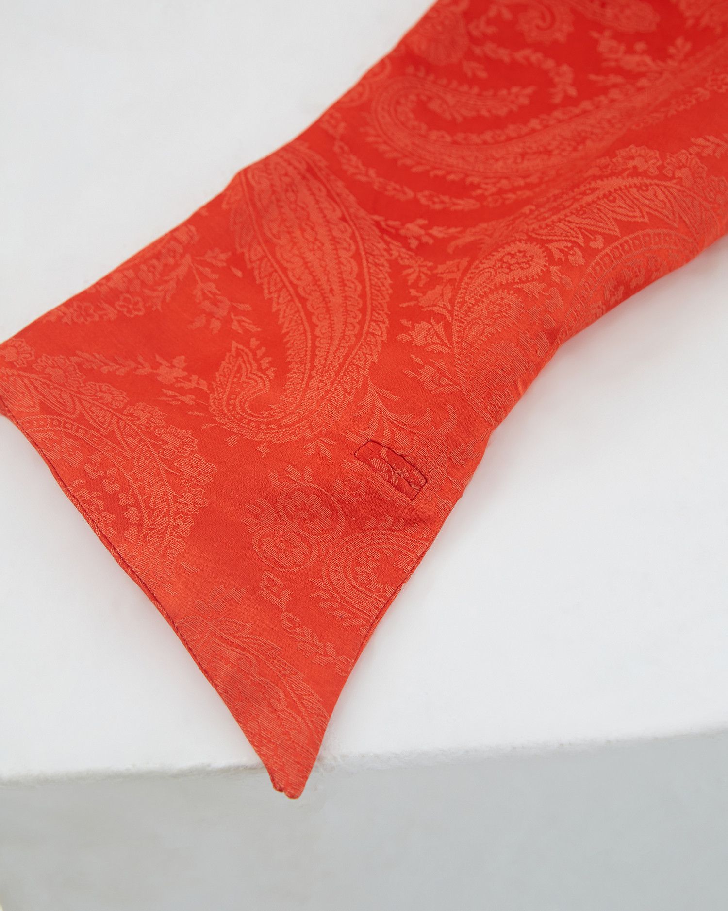 Versace S/S 1991 Orange silk paisley print blazer and skirt set Size M / US 6-8 / IT 42-44 - 13 Thumbnail