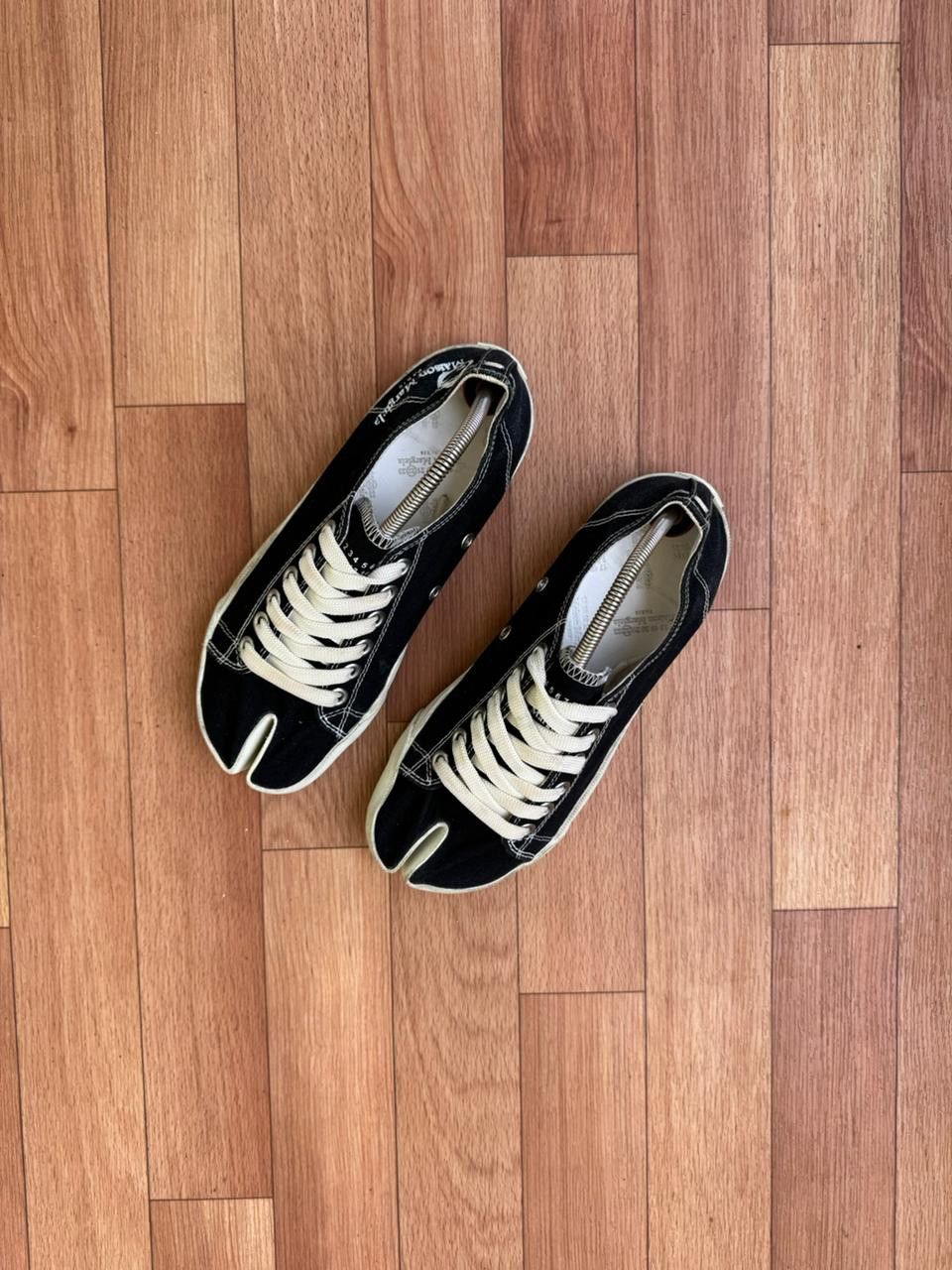 Maison Margiela 🔥🕷️ Maison Margiela Canvas Tabi Size US 6 / IT 36 - 4 Thumbnail