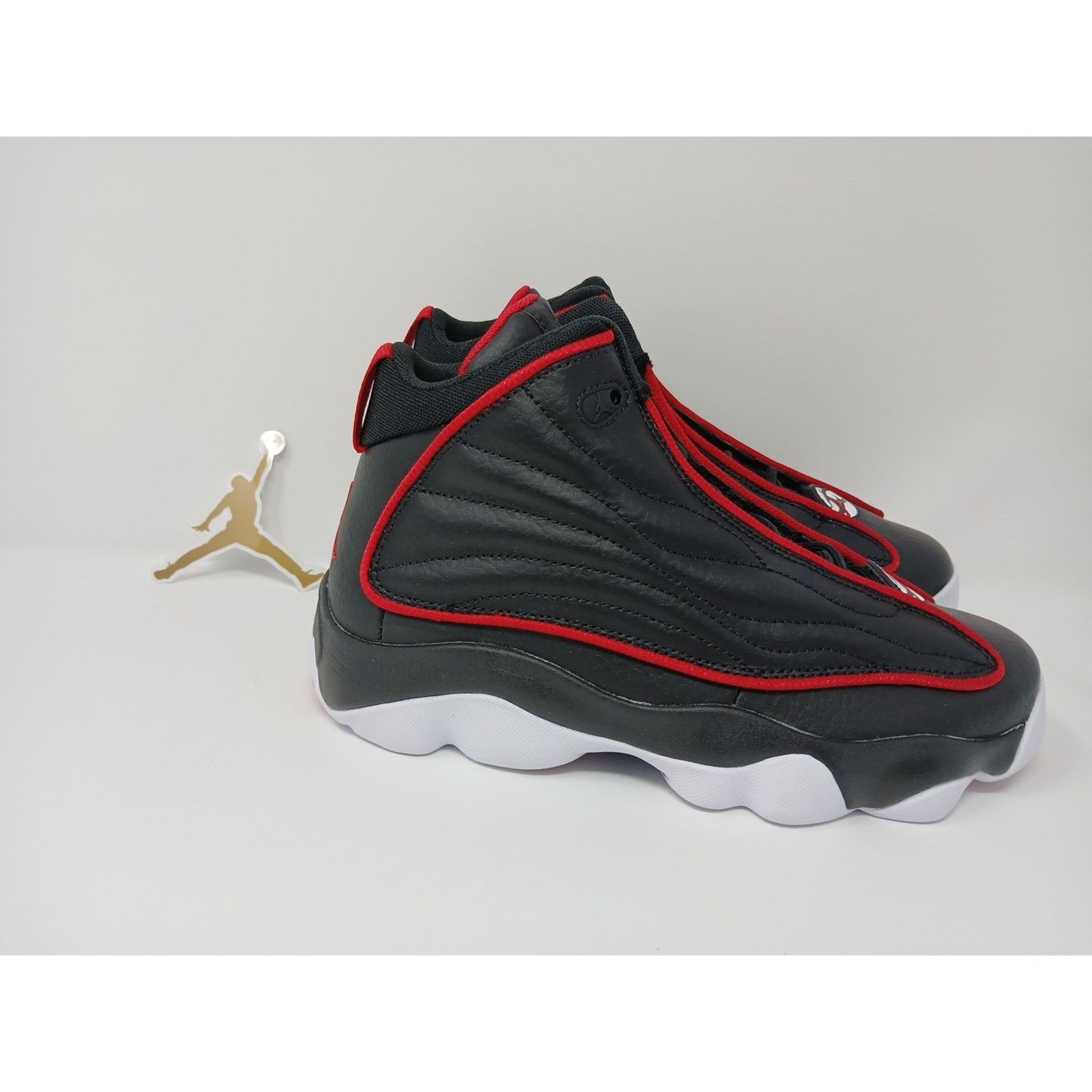 Jordan Brand Air Jordan Pro Strong GS Bred Black Sneakers Kids Size 6.5Y Size US 6.5 / EU 39-40 - 5 Thumbnail