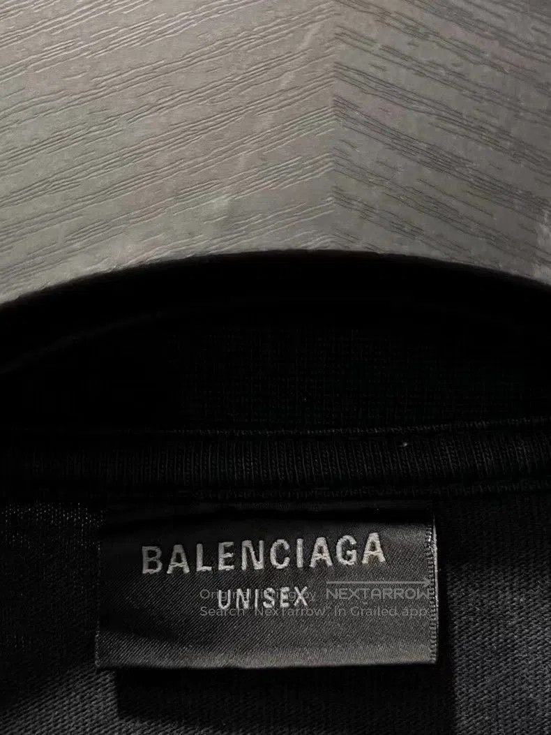 Balenciaga Balenciaga 24FW Washed Distressed Tee. Size US L / EU 52-54 / 3 - 3 Thumbnail