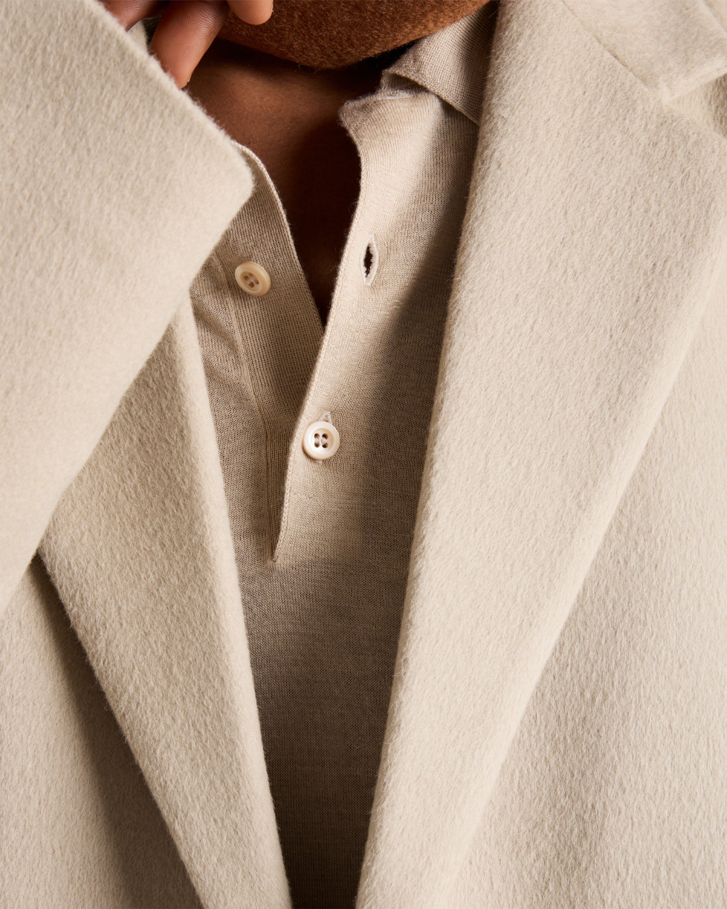 Prada o1bcso1str1025 Cashmere And Silk Polo Shirt in Beige Size US S / EU 44-46 / 1 - 3 Thumbnail