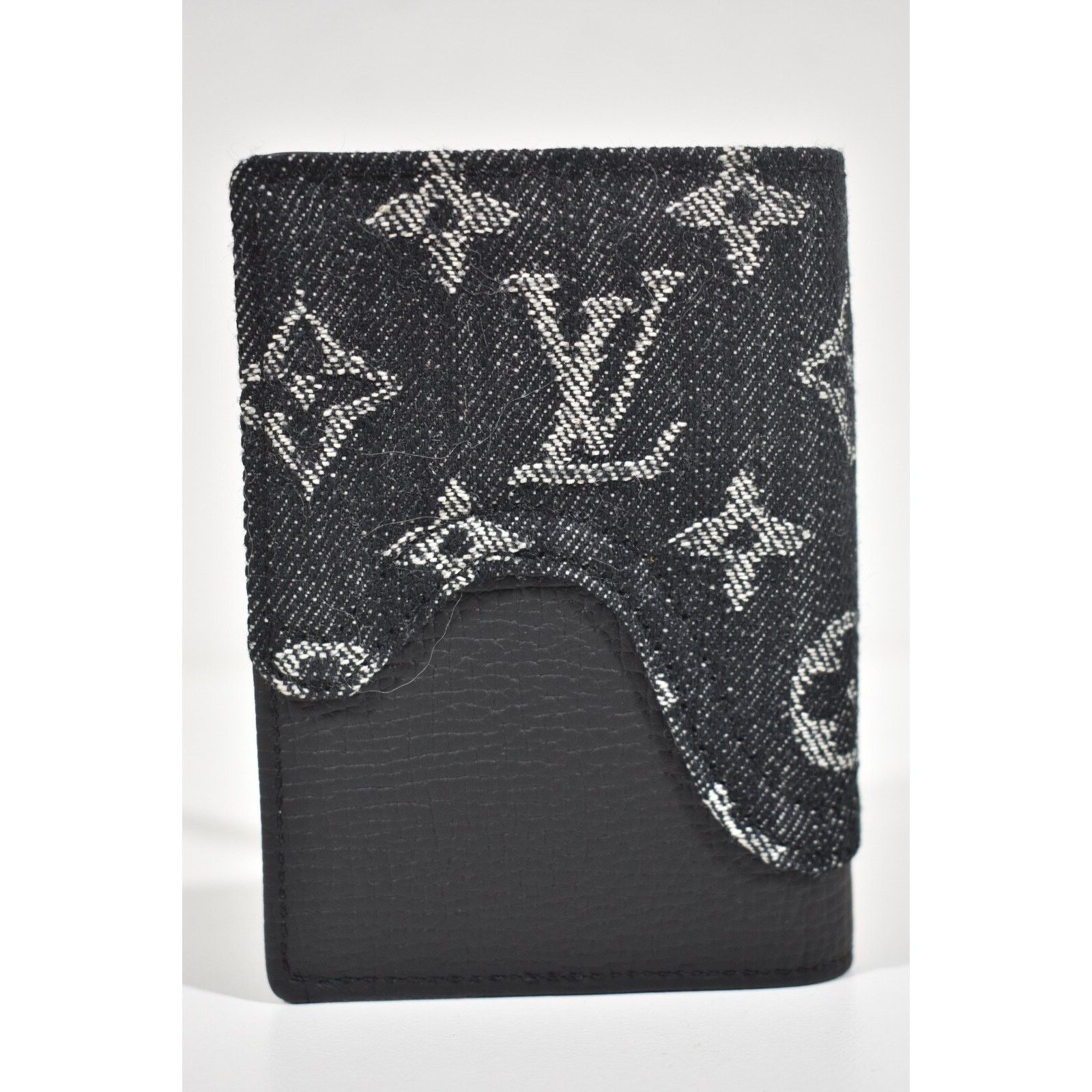 Louis Vuitton Louis Vuitton White Red Heart Pocket Organizer Wallet Size ONE SIZE - 7 Thumbnail
