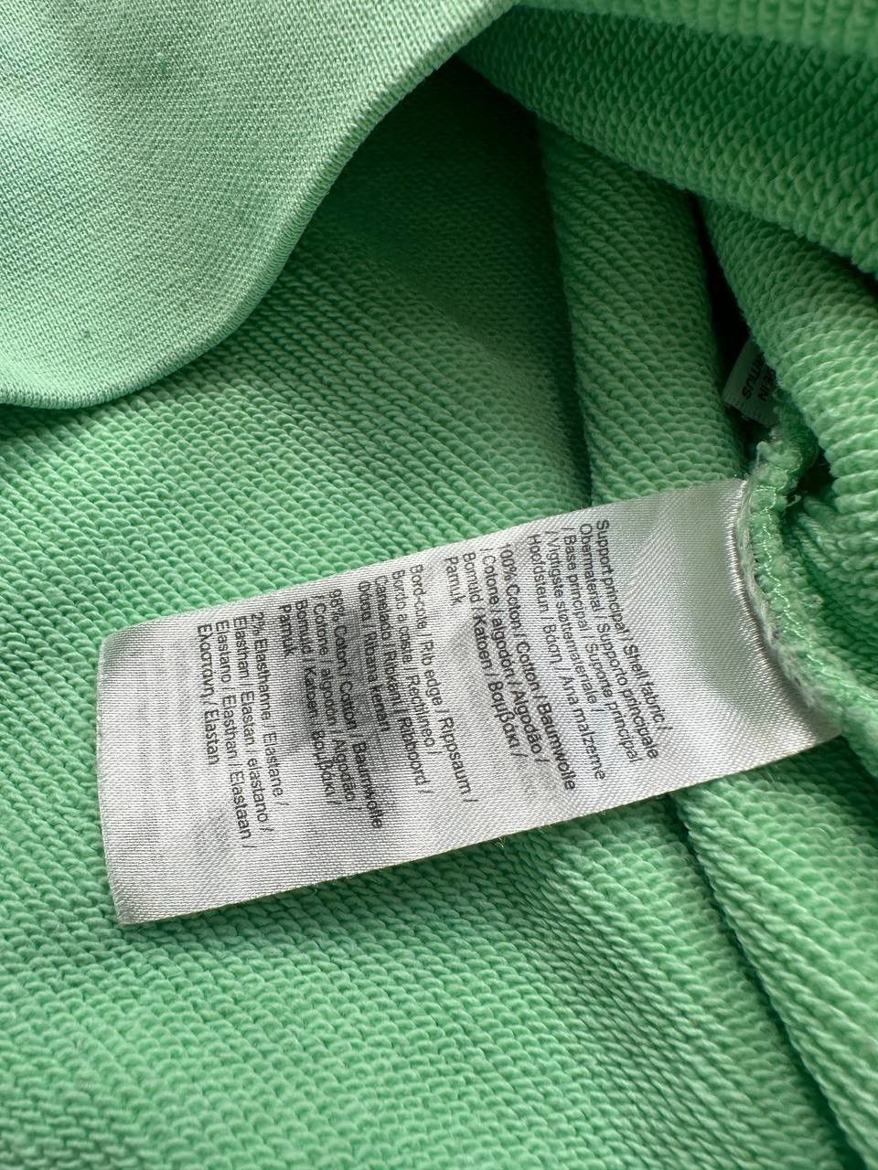 Lacoste Vintage Lacoste Sweatshirt, Size M – Timeless French Style Size US M / EU 48-50 / 2 - 7 Thumbnail
