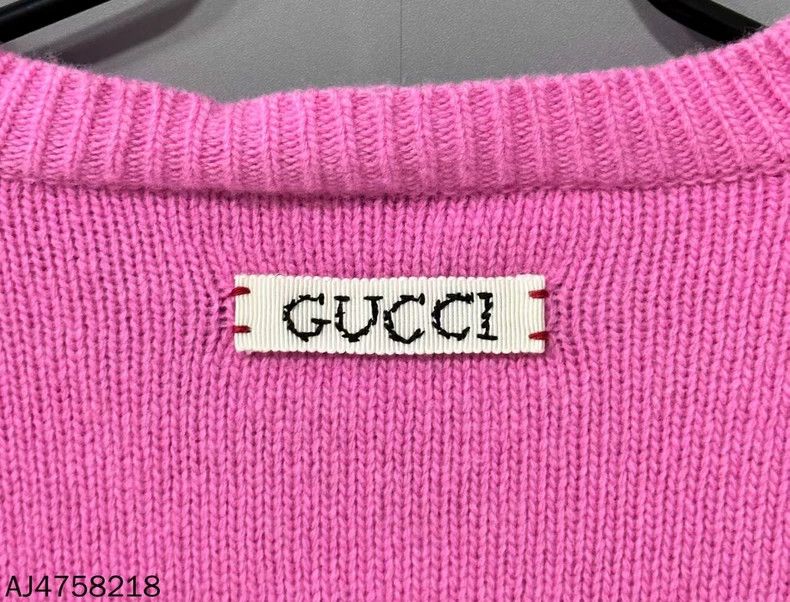 Gucci Gucci Donald Duck logo sweater 2501-Nextarrow Size US S / EU 44-46 / 1 - 7 Thumbnail