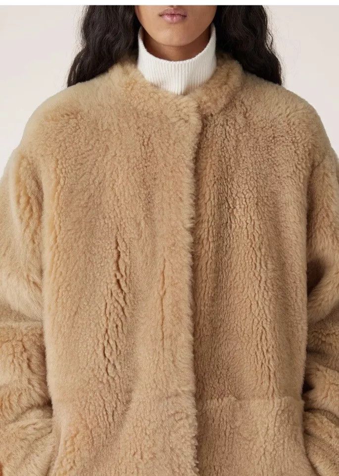 Loro Piana o1srvl11e1124 Light Cloud Shearling Coat in Camel Size S / US 4 / IT 40 - 4 Thumbnail