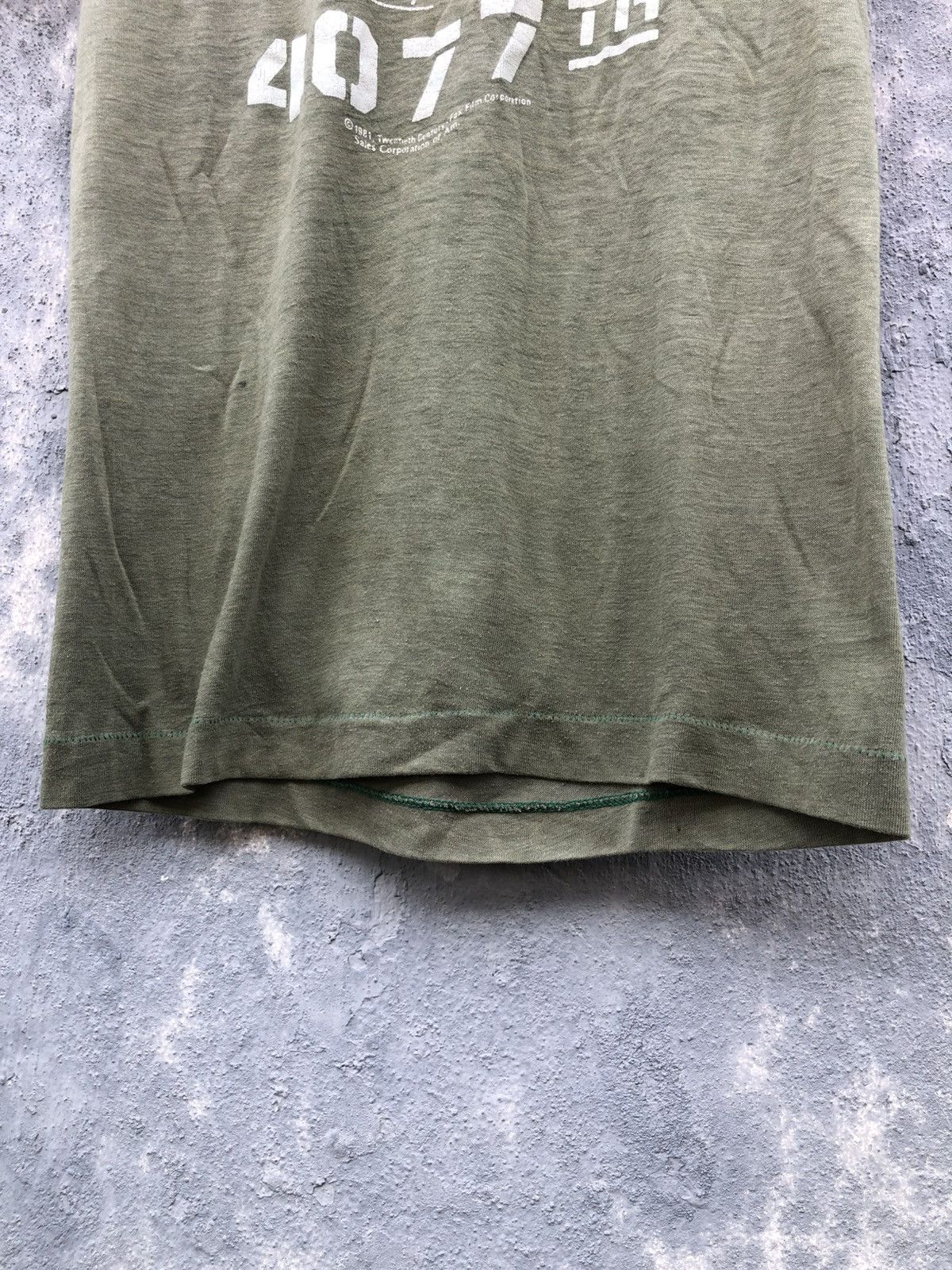 Vintage Vintage Army Movie MASH 4077 Tshirt Size US XS / EU 42 / 0 - 7 Thumbnail