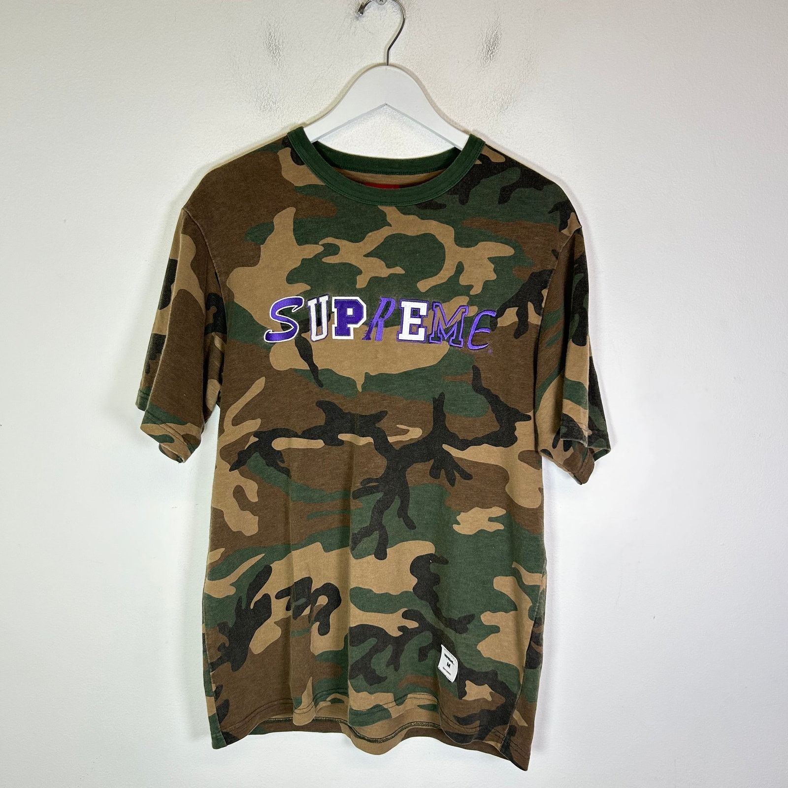 Supreme Supreme Camo Collage Logo T-Shirt Size US M / EU 48-50 / 2 - 1 Thumbnail