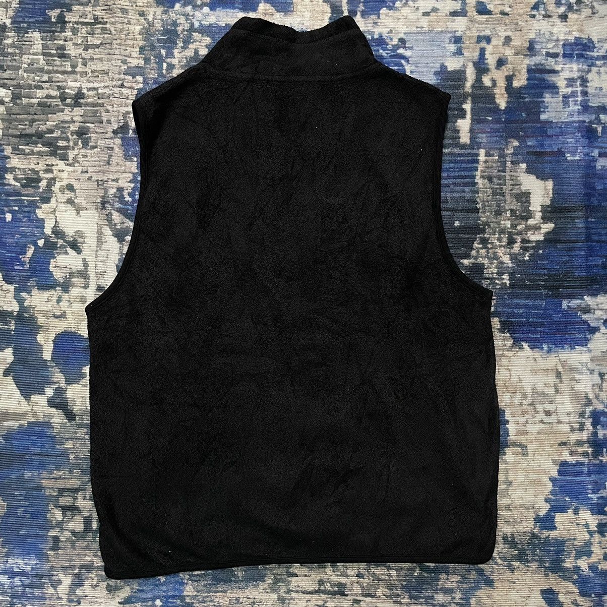 Uniqlo Vintage Uniqlo Fleece Black Vest Zipper Size US M / EU 48-50 / 2 - 9 Thumbnail