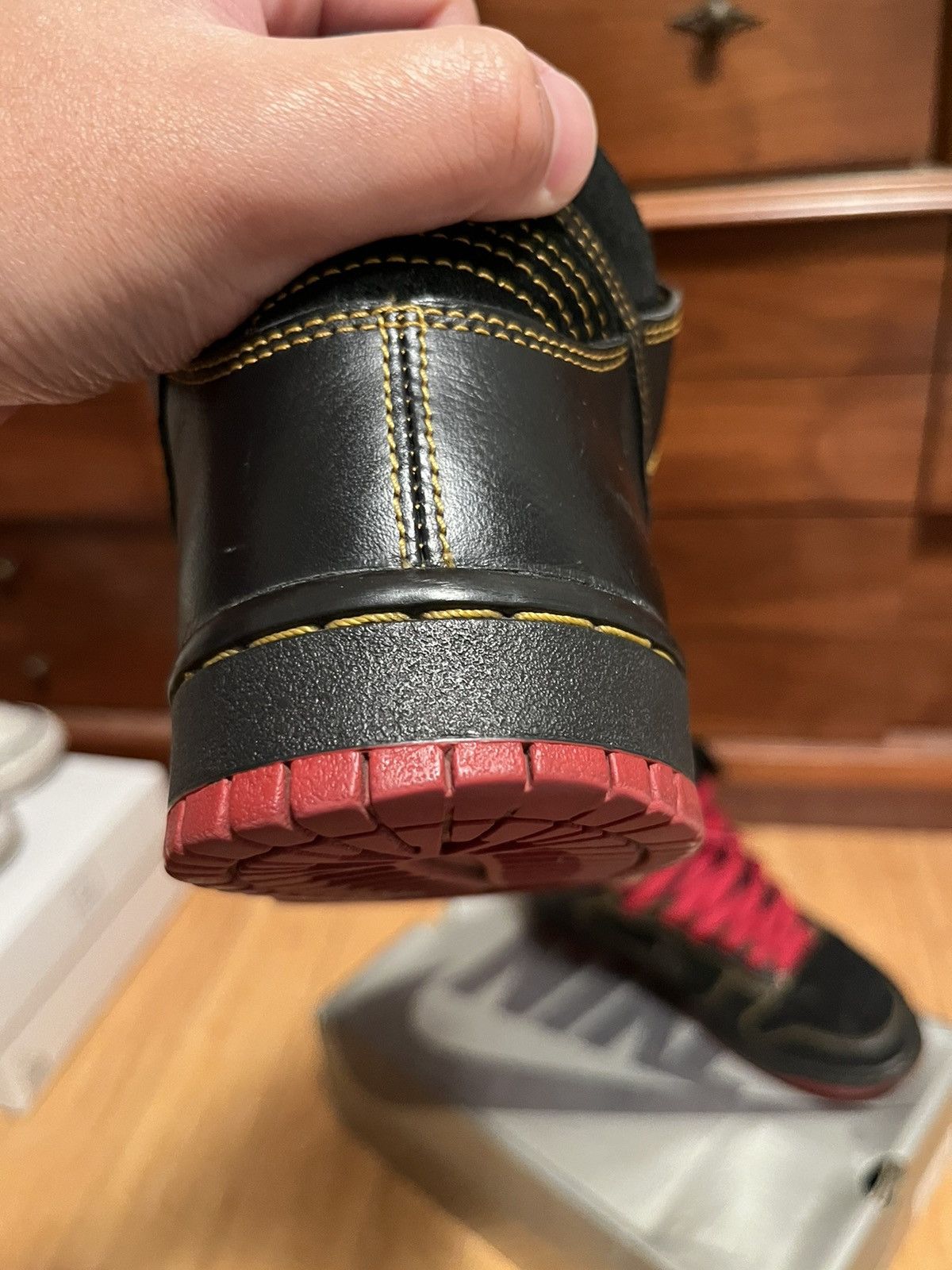 Nike UNLUCKY NIKE DUNKS Size US 8 / EU 41 - 4 Thumbnail
