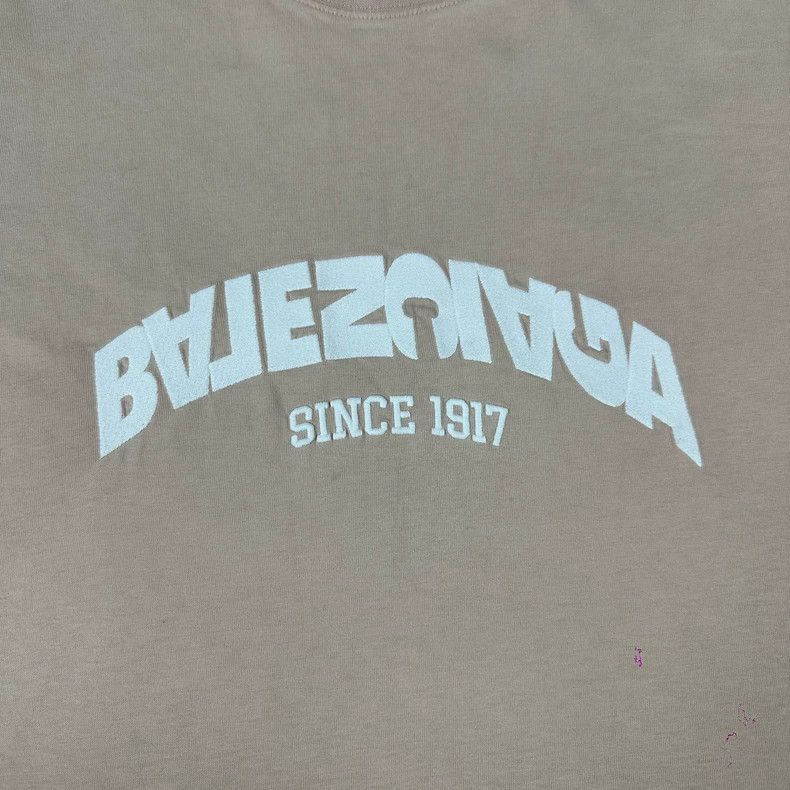 Balenciaga Balenciaga Pink embroidered logo short sleeve T-shirt Size US S / EU 44-46 / 1 - 3 Thumbnail