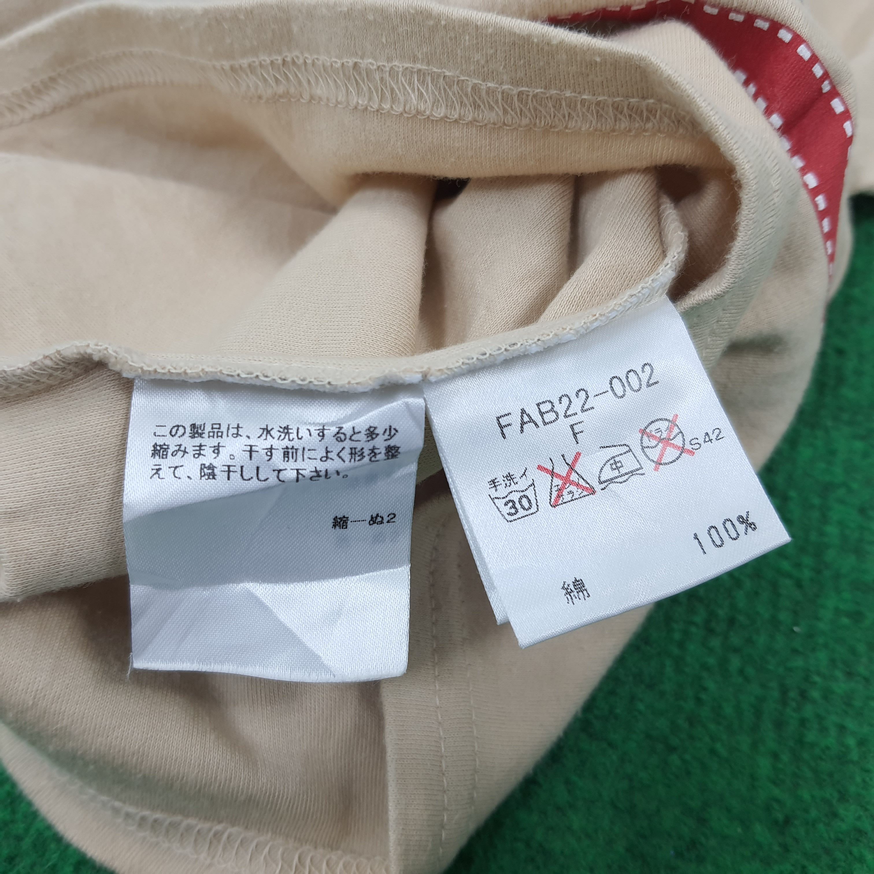 Burberry × Vintage Vintage Burberry London Crop Top Designer Tshirt Size ONE SIZE - 5 Thumbnail