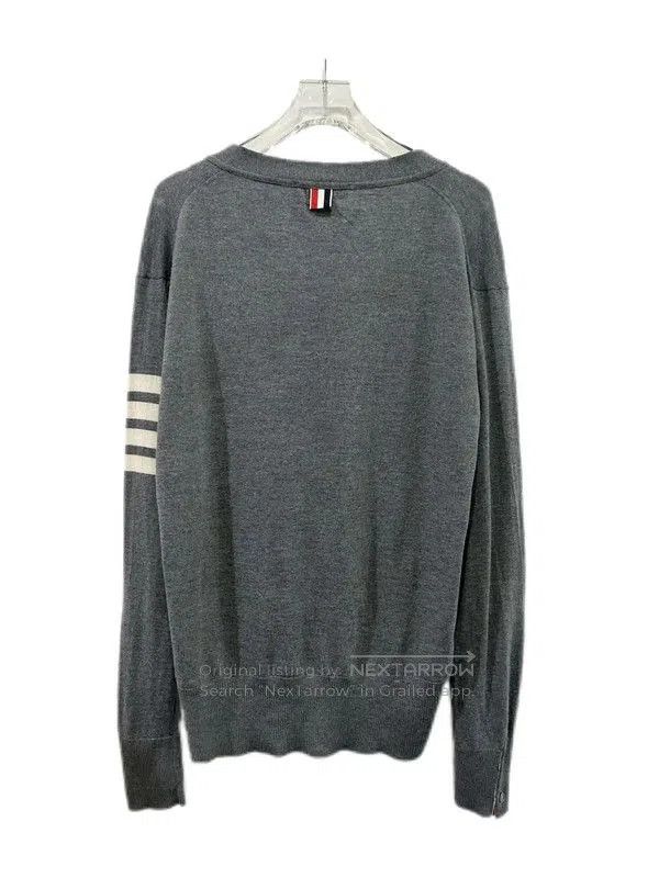 Thom Browne Thom Browne Women's Gray Wool Cardigan . Size M / US 6-8 / IT 42-44 - 2 Thumbnail