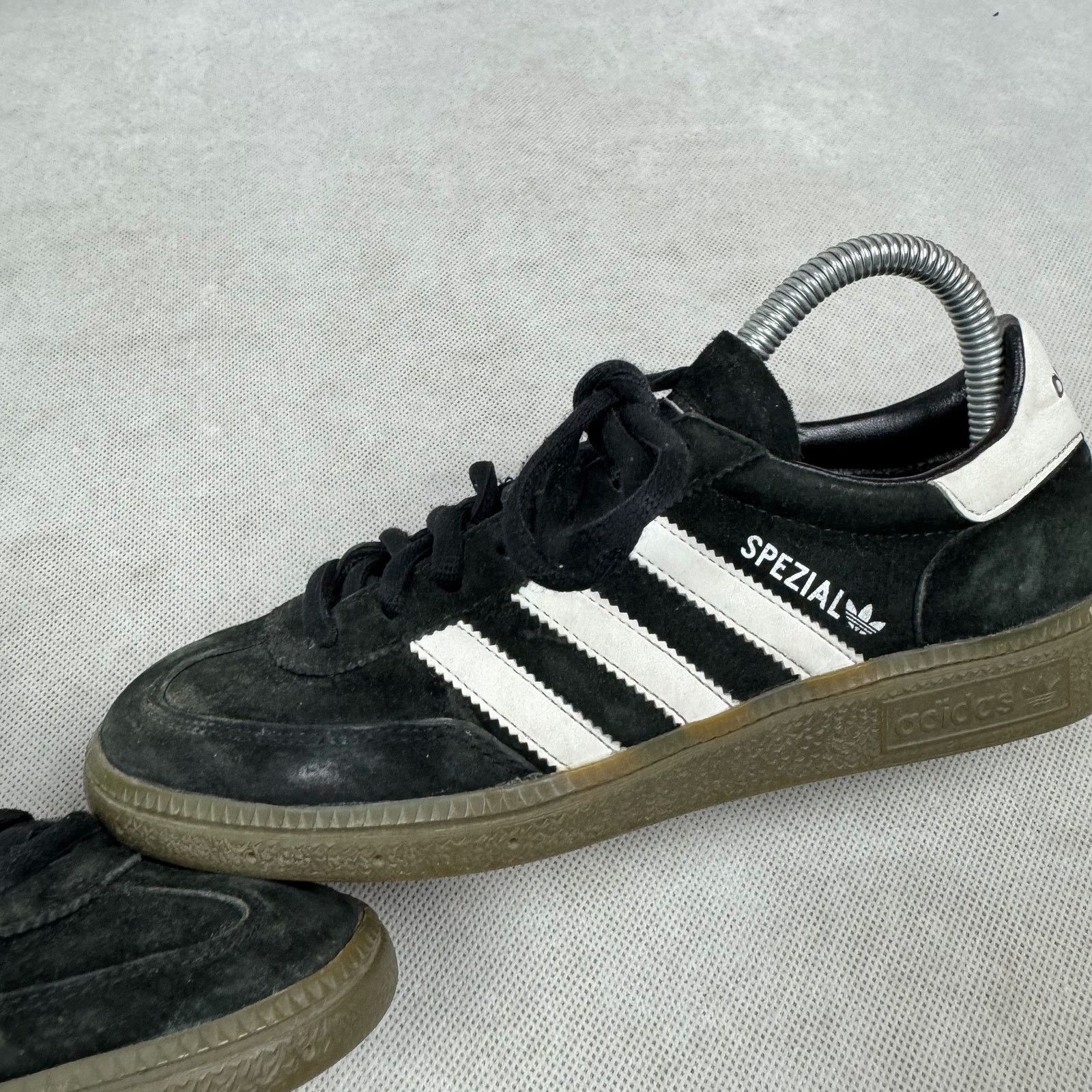 Adidas Adidas Handball Spezial 551483 Men's Black White Shoes 5 Size US 5 / EU 37 - 6 Thumbnail