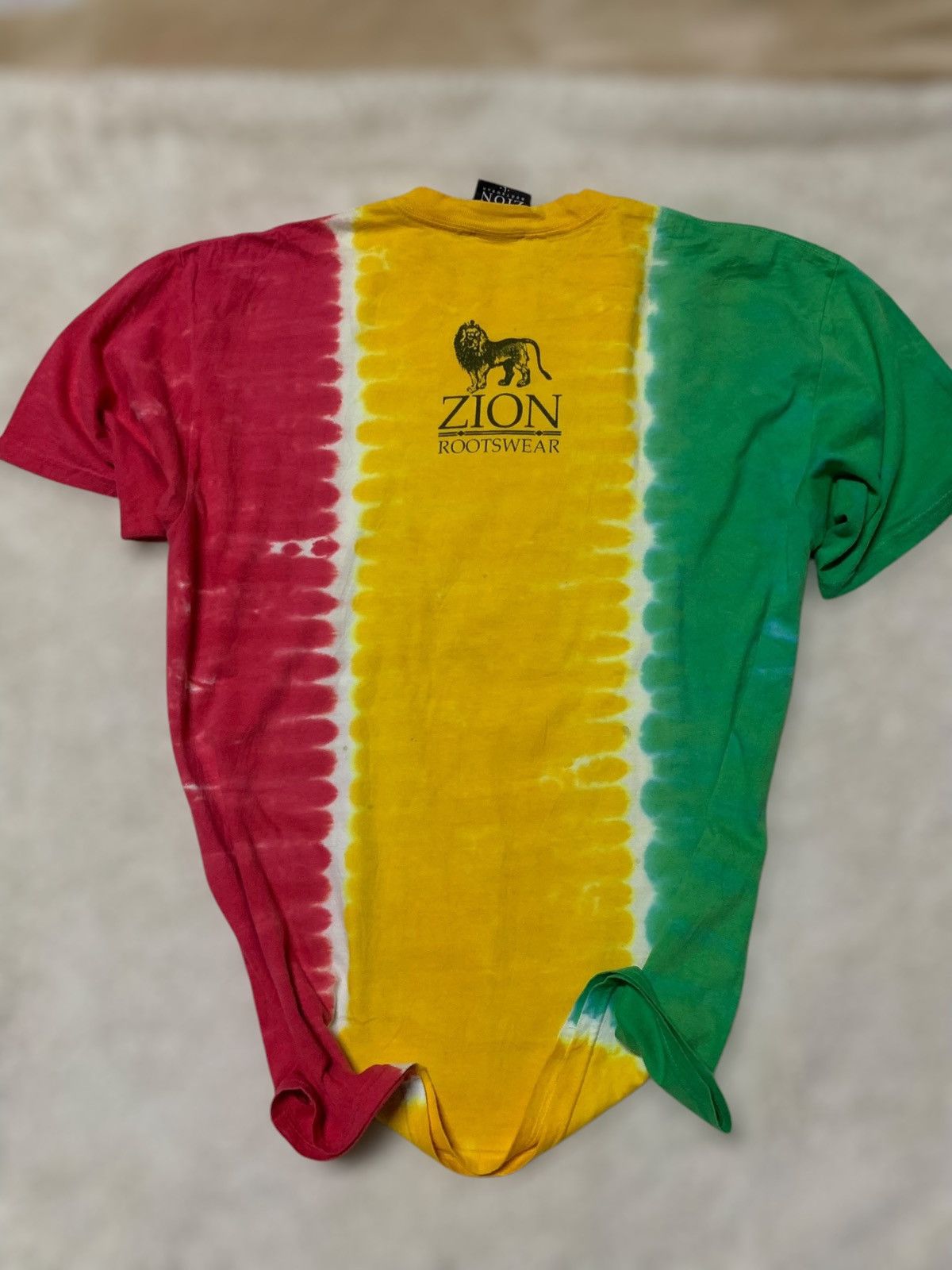 Band Tees × Bob Marley × Vintage Band Tees Vintage Bob Marley 1999 Size US L / EU 52-54 / 3 - 9 Thumbnail