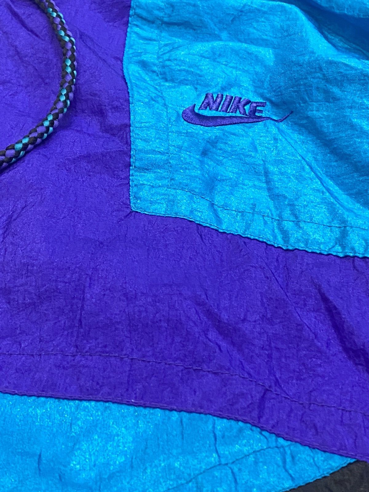Nike × Vintage vintage nike windbreaker jacket L Size US L / EU 52-54 / 3 - 9 Thumbnail