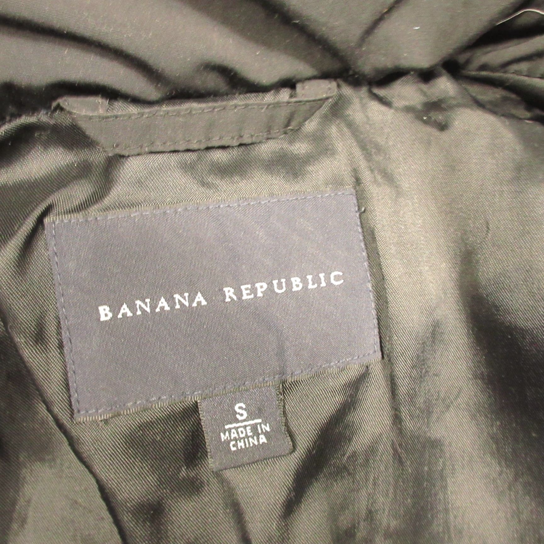 Banana Republic Banana Republic Down Puffer Jacket Womens Small Black Zip Button Long Quilted Outdoor Casual Fall Winter Spring Jacket Ladies Womens? Size S / US 4 / IT 40 - 3 Thumbnail