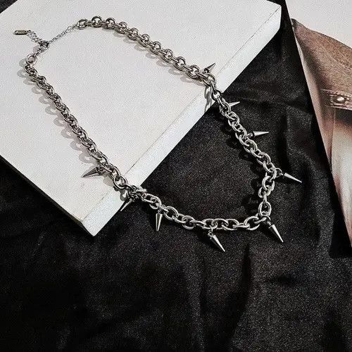 Jewelry Punk Rivet Necklace, Spike Necklace, Grunge Necklace Size ONE SIZE - 4 Thumbnail