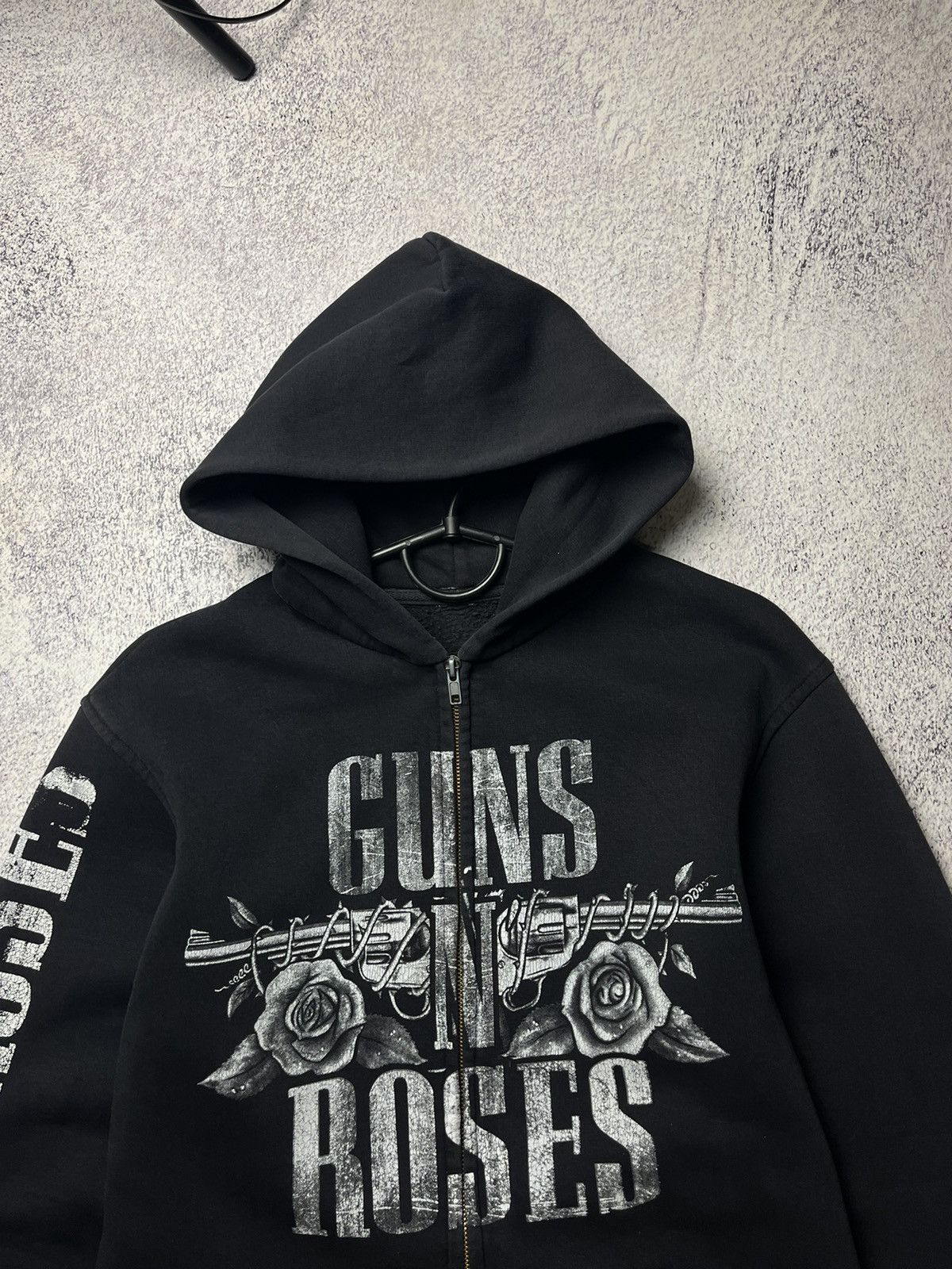 Band Tees Vintage Guns N Roses Distressed Faded Zip Hoodie Size US M / EU 48-50 / 2 - 8 Thumbnail