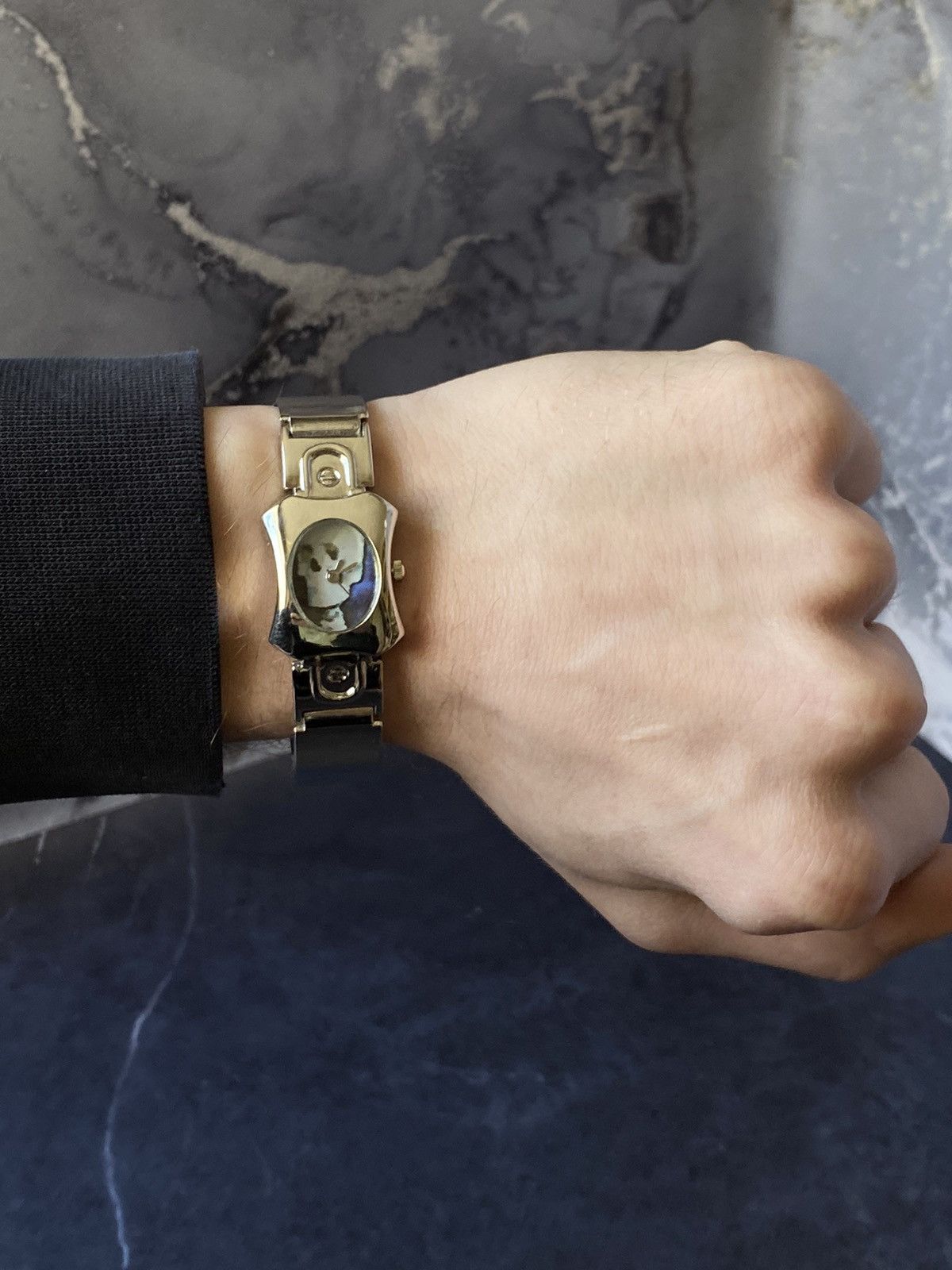 Hysteric Glamour Futuristic Skull Design Watch with Metal Bracelet Size ONE SIZE - 4 Thumbnail
