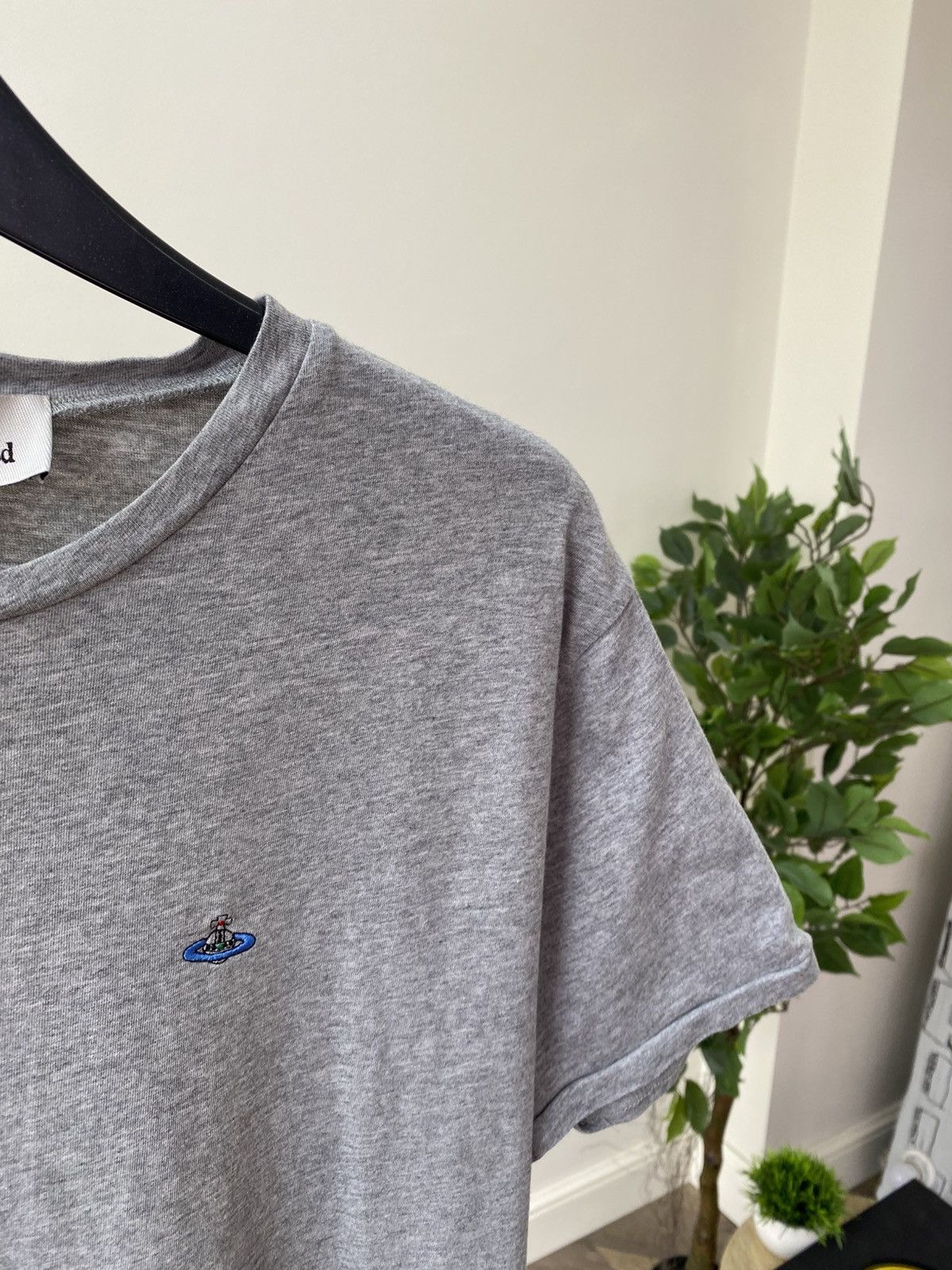 Designer × Vintage × Vivienne Westwood Vintage Vivienne Westwood Embroidery Iconic Logo T-shirt Size US L / EU 52-54 / 3 - 7 Thumbnail