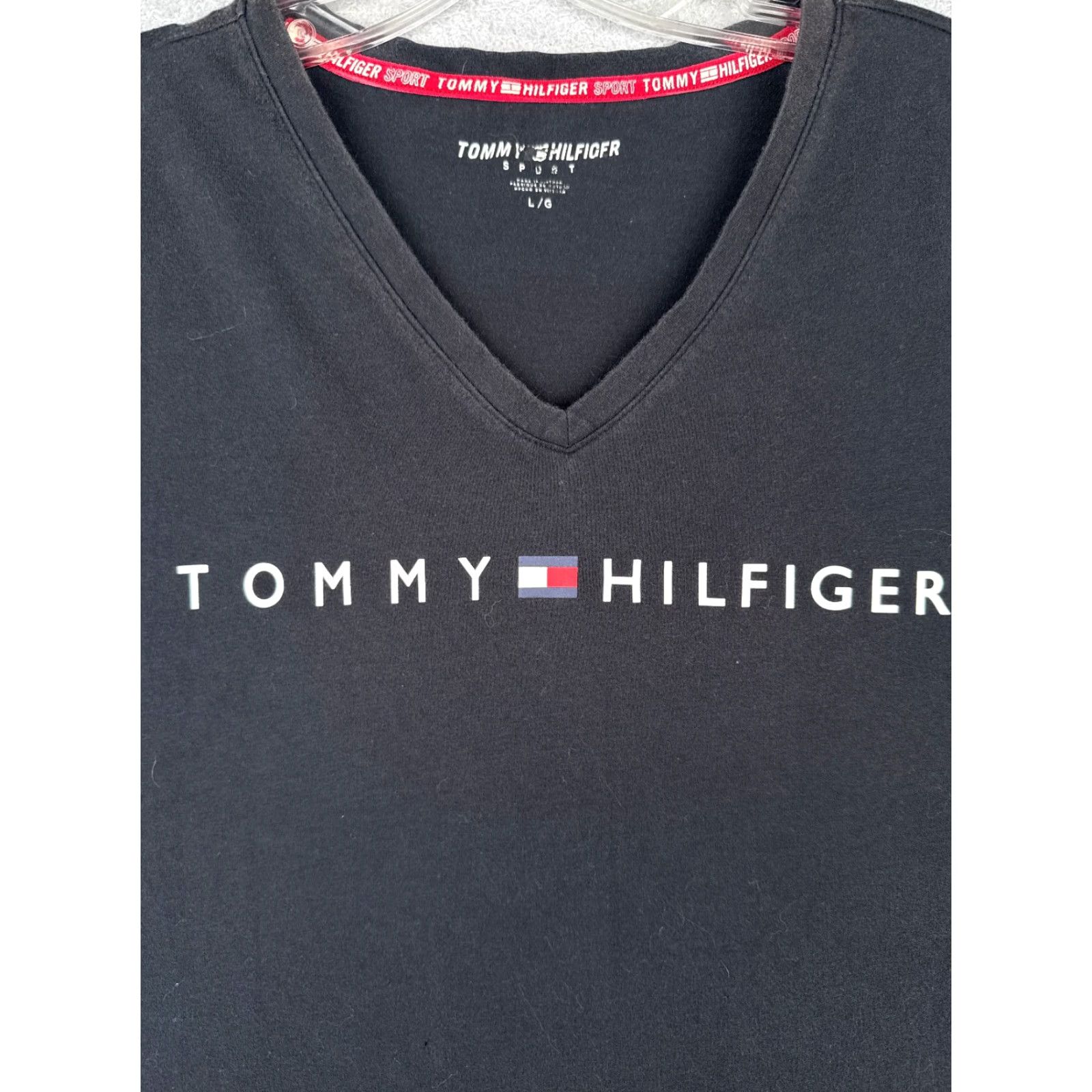 Tommy Hilfiger Tommy Hilfiger Sport Shirt Women Large Black V-Neck Cotton Blend Short Sleeve Logo Size L / US 10 / IT 46 - 6 Thumbnail